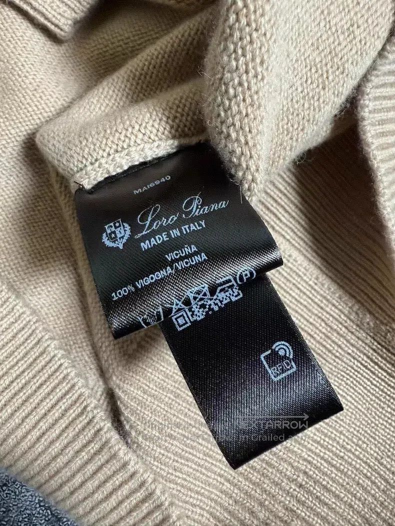 Loro Piana Loro Piana High-neck knit top, light camel, 100% camel hai Size S / US 4 / IT 40 - 5 Thumbnail