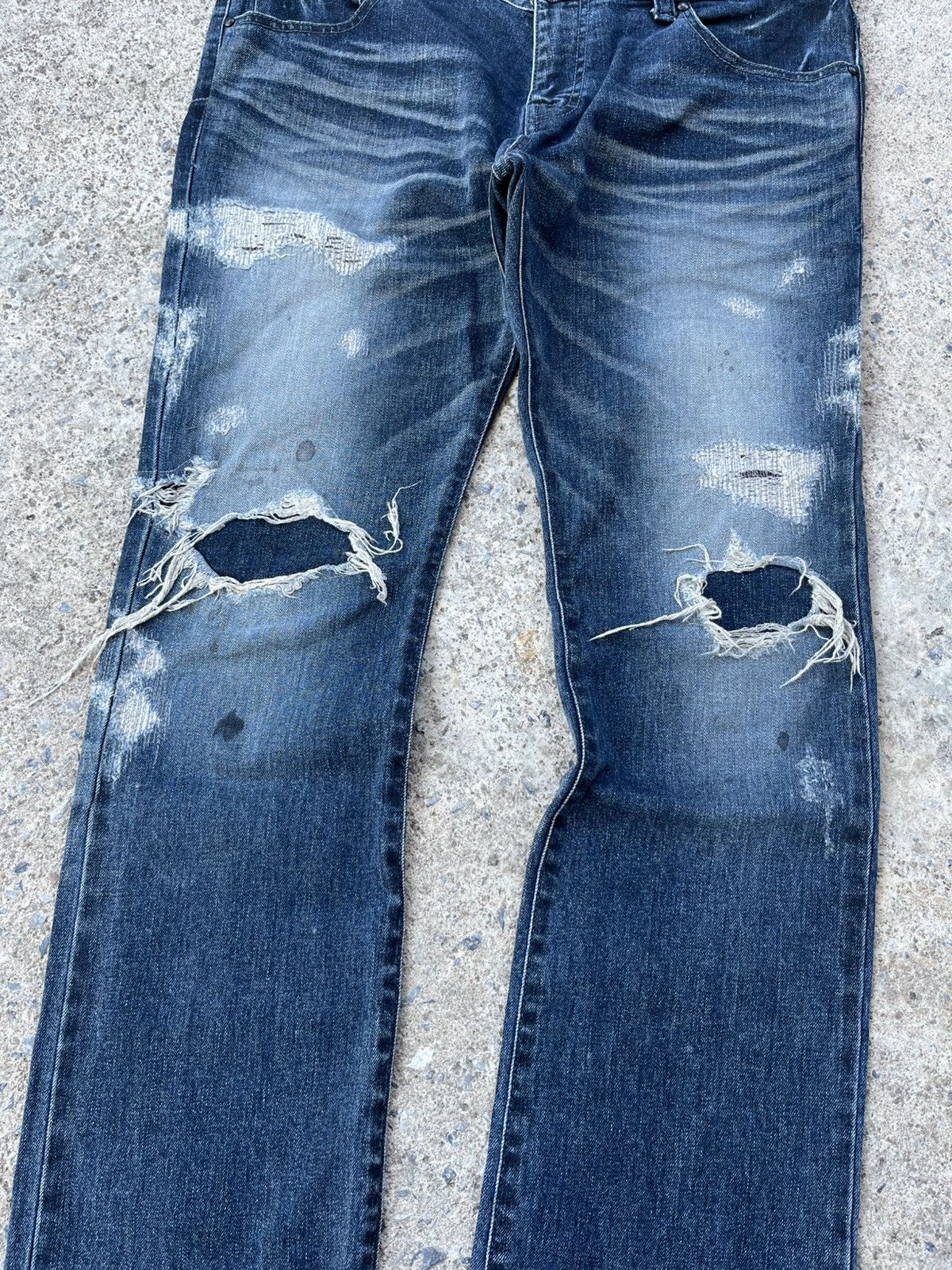 Tornado Mart TORNADO MART DISTRESSED FLARED JEANS Size US 36 / EU 52 - 3 Thumbnail