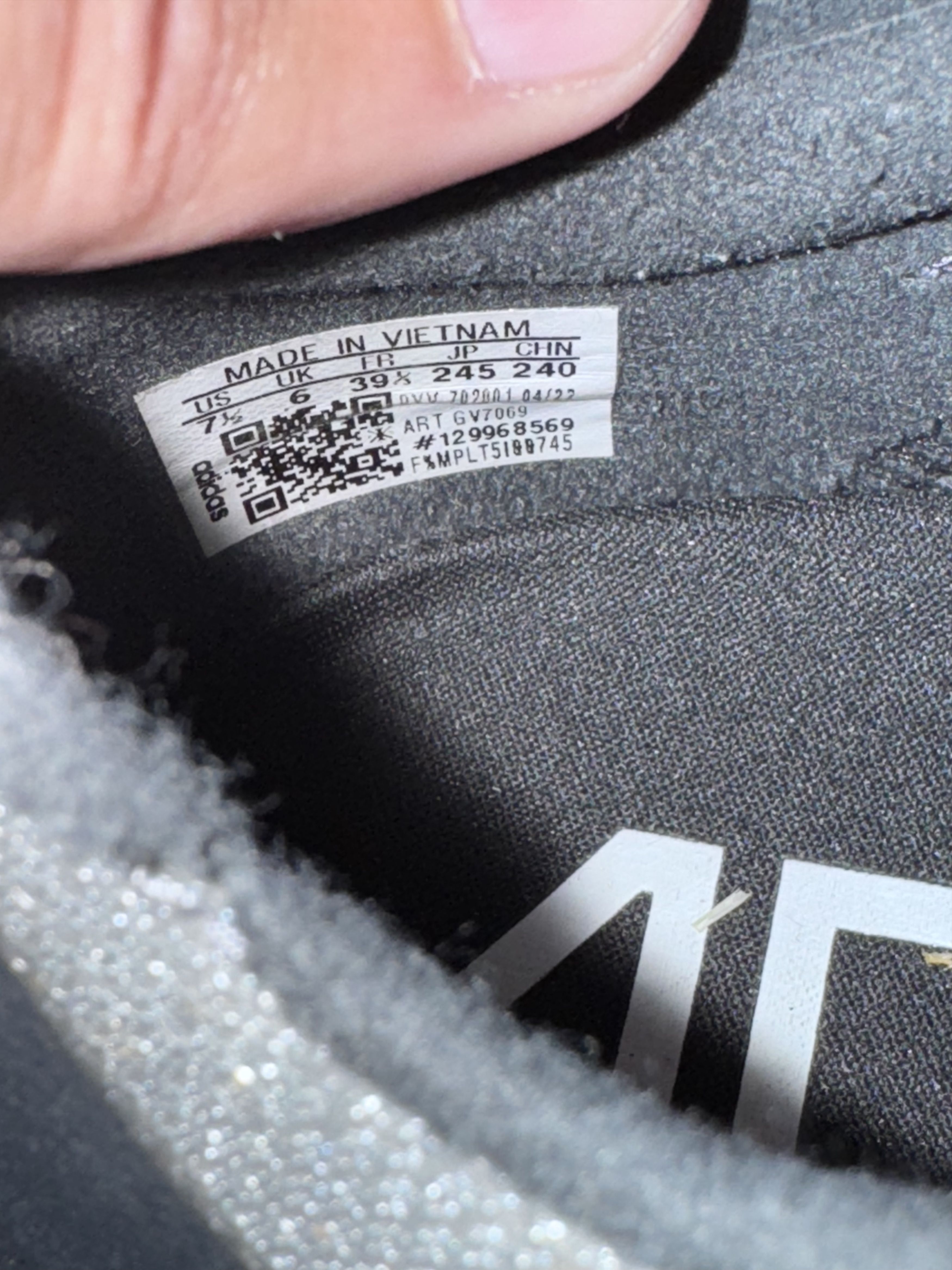 Adidas Adidas Adizero Size US 7.5 / EU 40-41 - 3 Thumbnail