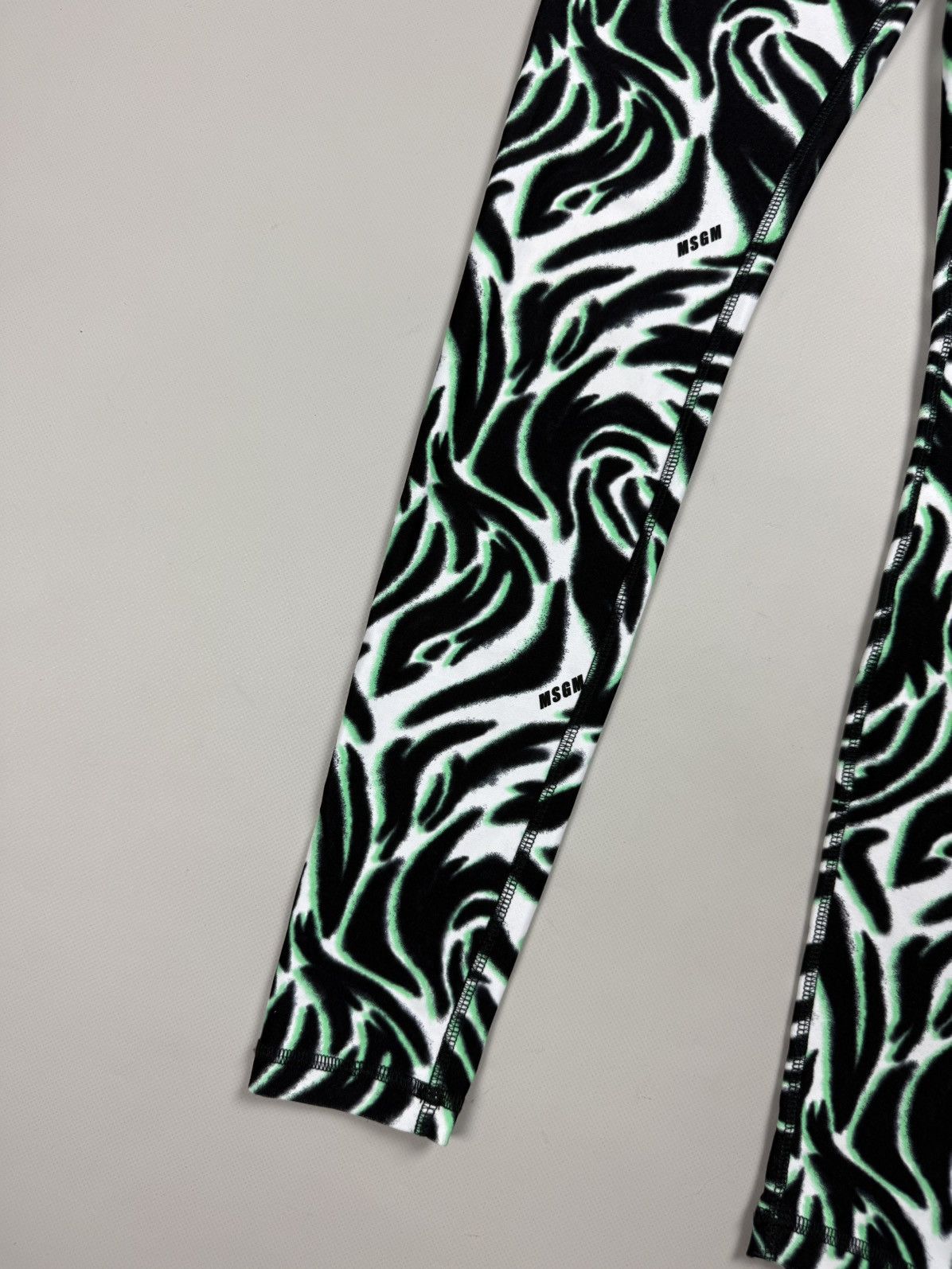 MSGM MSGM Ladies Patterned Leggins Tights Pants Size ~ S Size 28" / US 6 / IT 42 - 10 Thumbnail