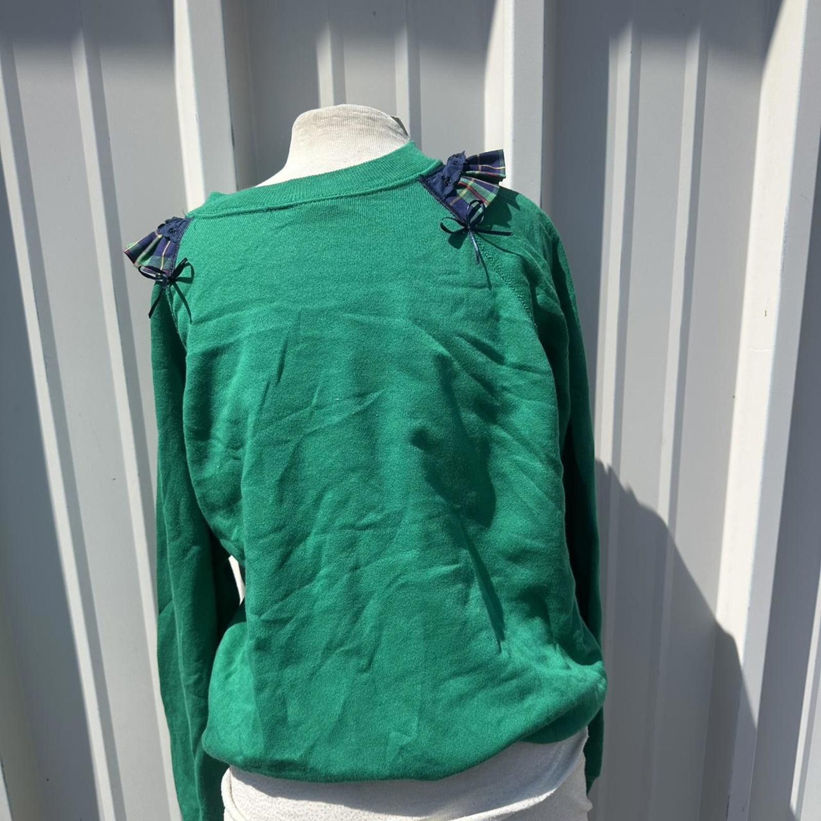 Hanes Vintage embellished Upcycled sweatshirt pannil Hanes Size L / US 10 / IT 46 - 5 Thumbnail