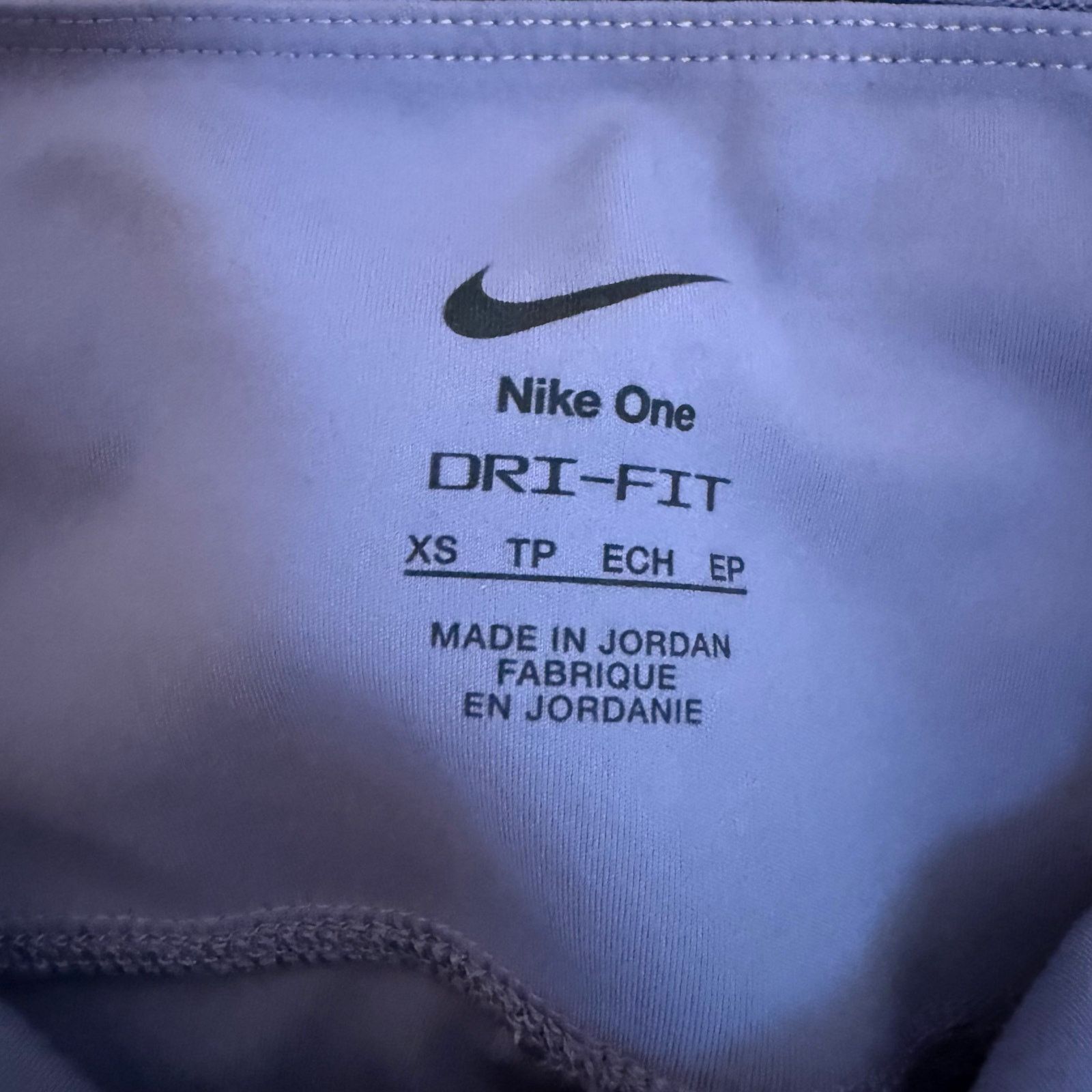 Nike Nike Dri-Fit Training High Waisted Biker Short Size XS NWT Size 26" / US 2 / IT 38 - 7 Thumbnail
