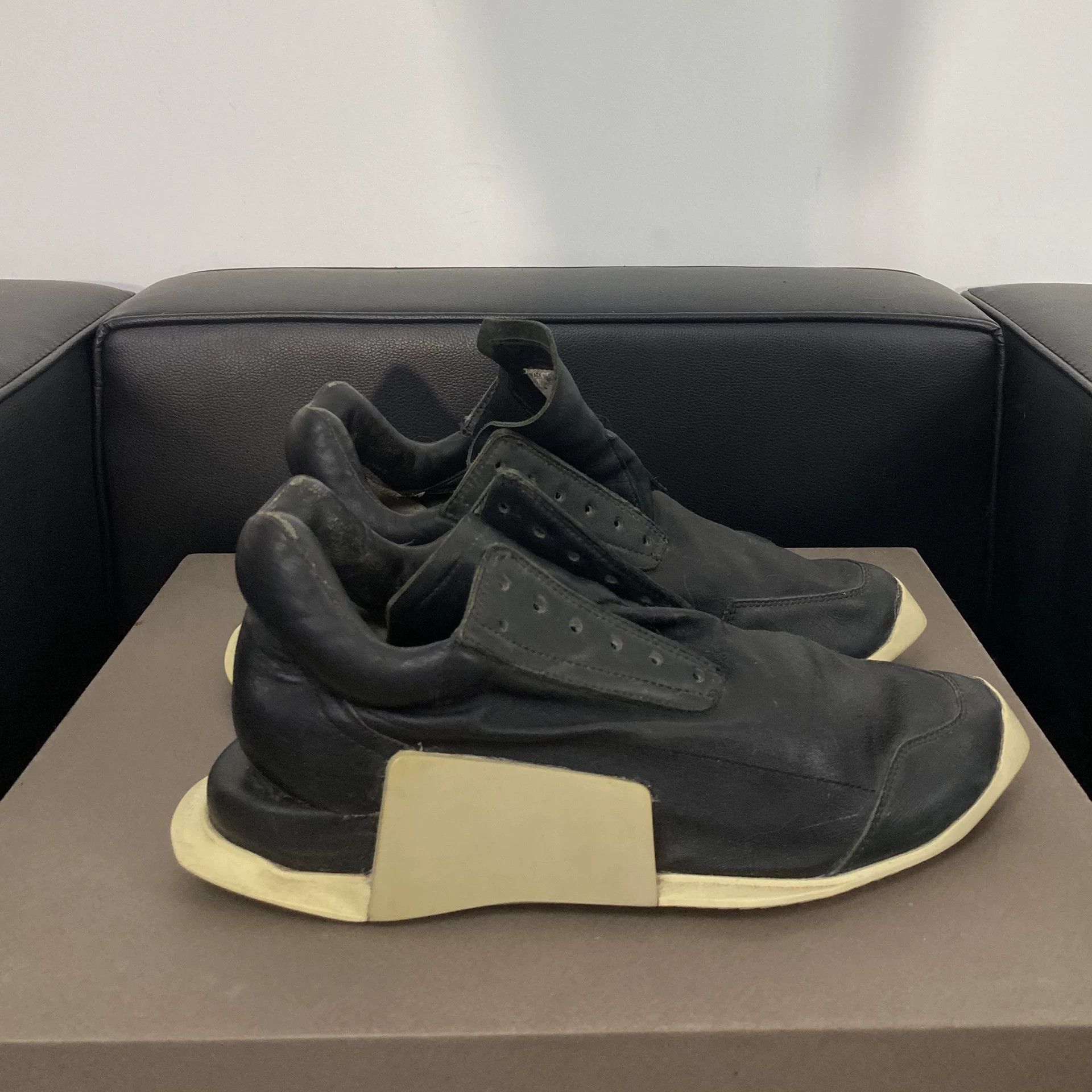 Rick Owens Rickowens adidas Collaboration Tank Low-Top Size US 6.5 / EU 39-40 - 4 Thumbnail
