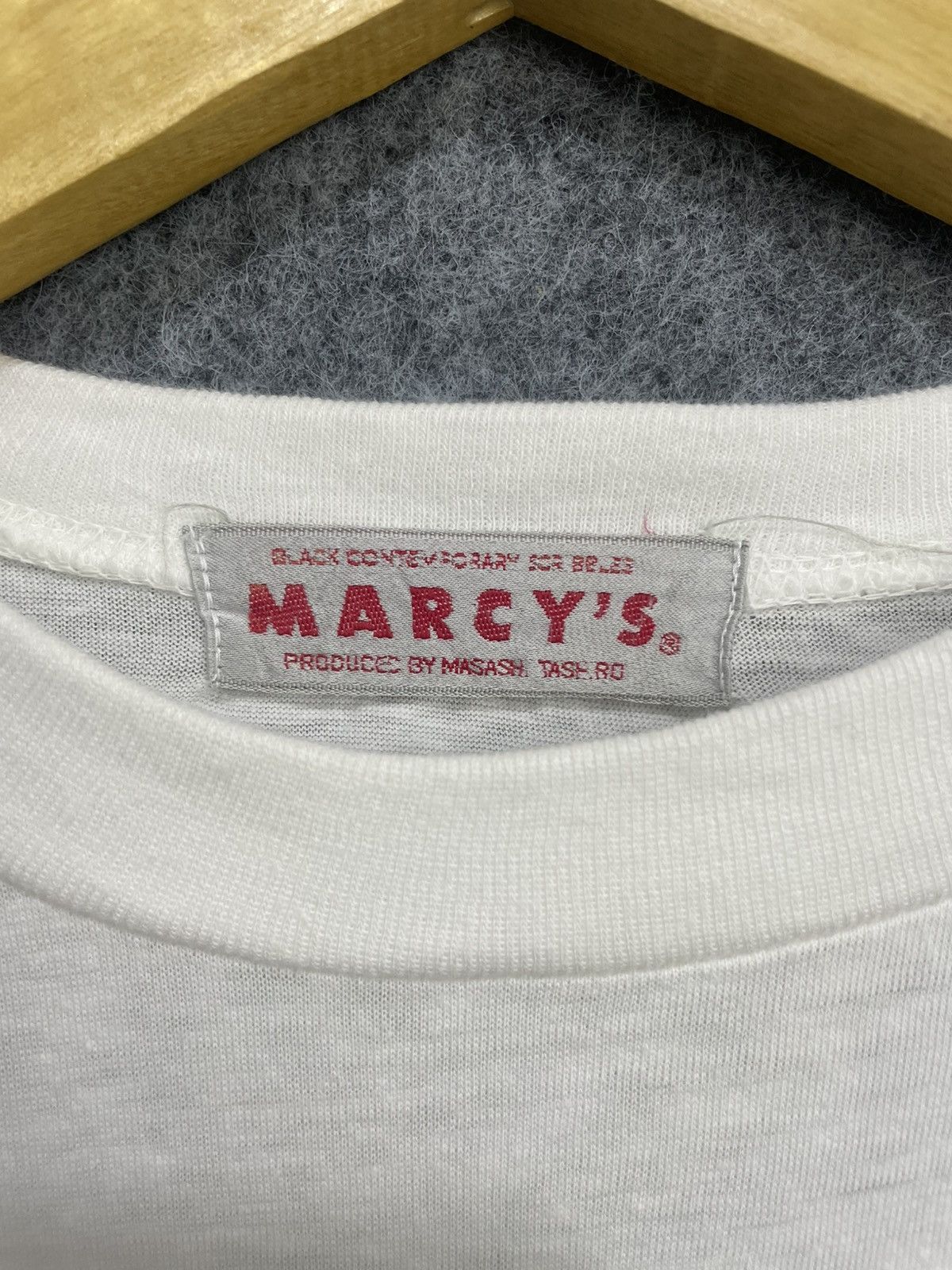Vintage Vintage 90s Marcy’s Masashi Tashiro T-Shirt Size US L / EU 52-54 / 3 - 5 Thumbnail