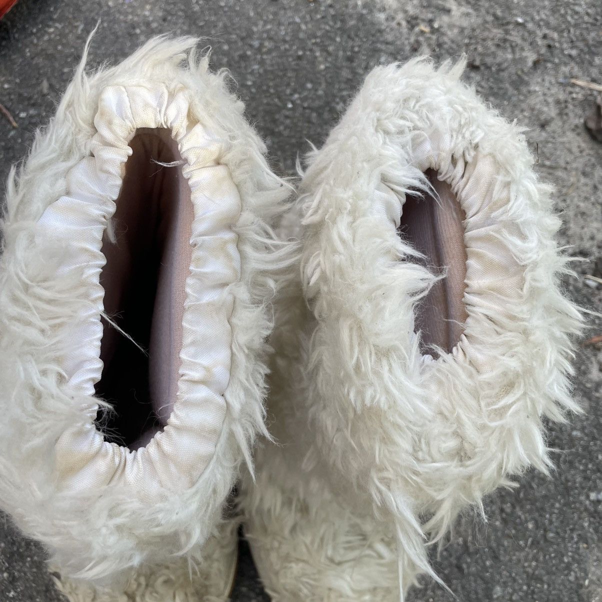 Vintage FUR YETI MOHAIR WINTER SNOW MOON Y2K UNT BOOTS SHOES LIKE DI Size US 6.5 / EU 39-40 - 7 Thumbnail