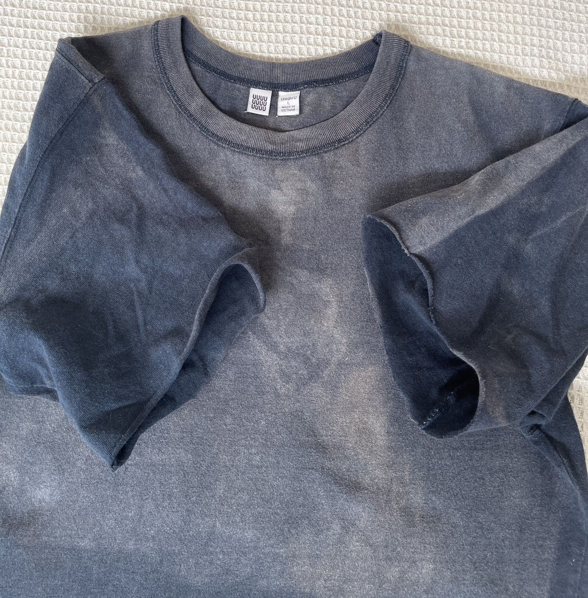 Undercover × Uniqlo Thrashed🔥UNIQLO x LEMAIRE🔥Sun FADED TSHIRT Size US L / EU 52-54 / 3 - 2 Thumbnail