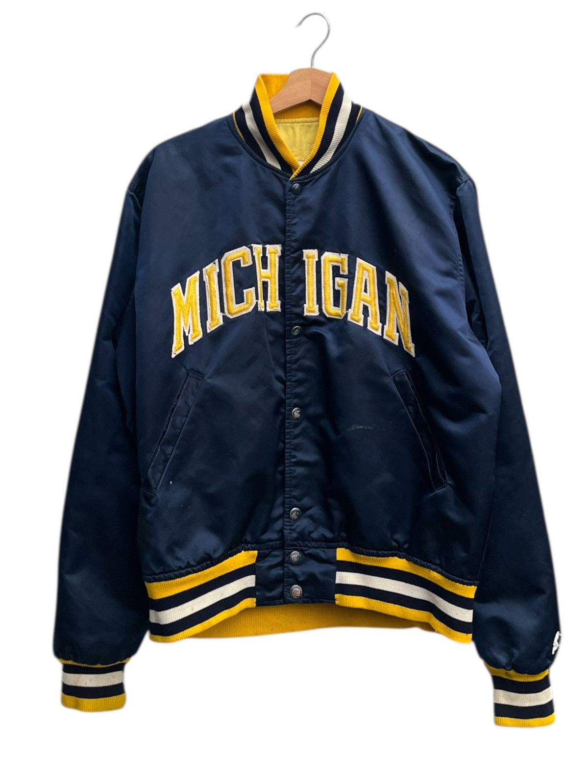 Starter Vintage Starter Michigan Wolverines Satin Varsity Jacket Size US M / EU 48-50 / 2 - 2 Thumbnail