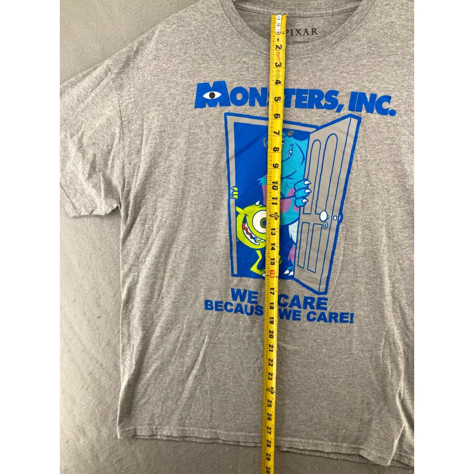 Disney Pixar Monsters Inc TShirt Mens XL Gray Crew Neck Cotton Blend Short Sleeve Graphic Print - 650 Size US XL / EU 56 / 4 - 4 Thumbnail