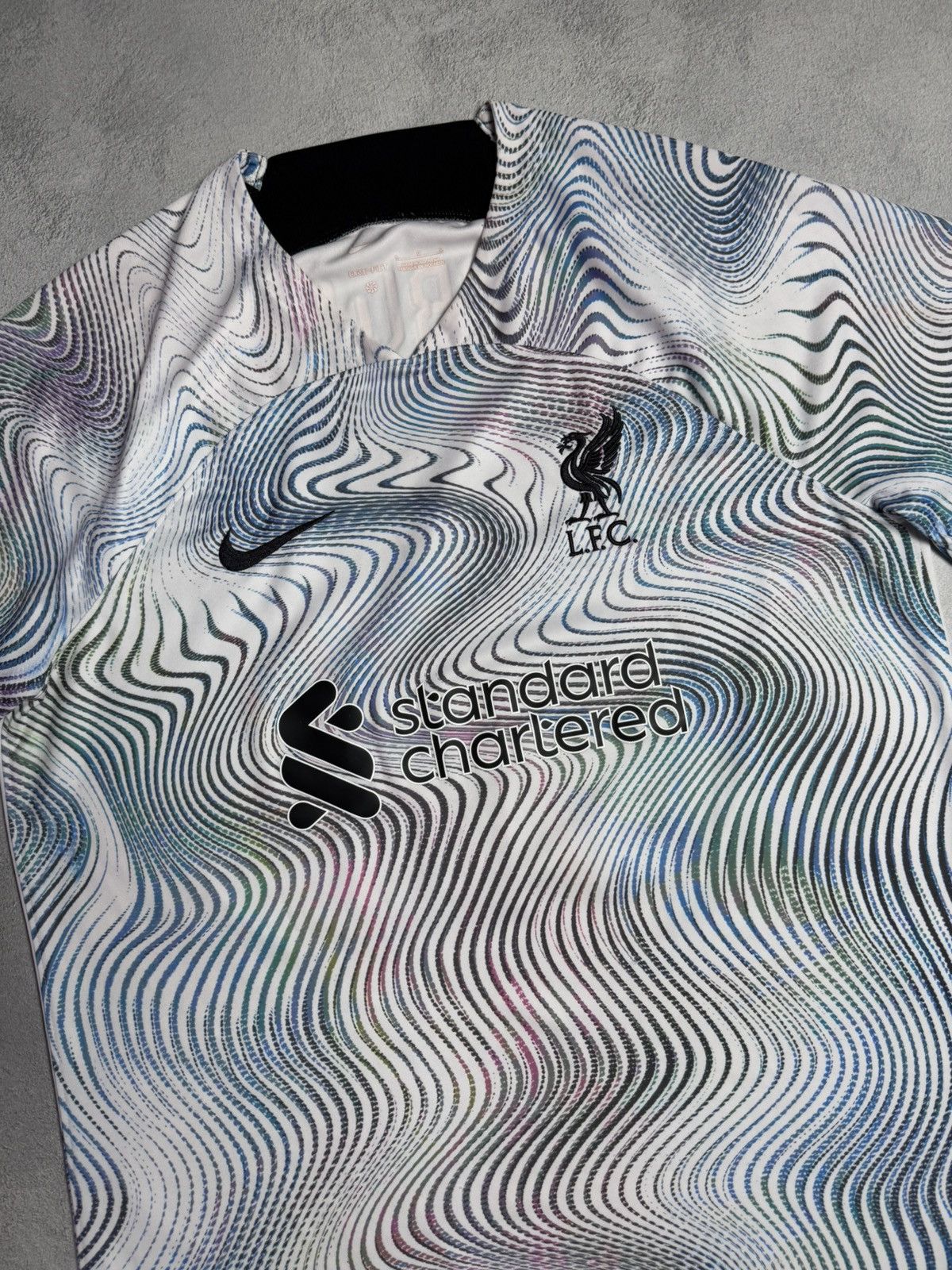 Nike Liverpool 2022 2023 Away Shirt Soccer Jersey Nike #27 Darwin Size US L / EU 52-54 / 3 - 3 Thumbnail