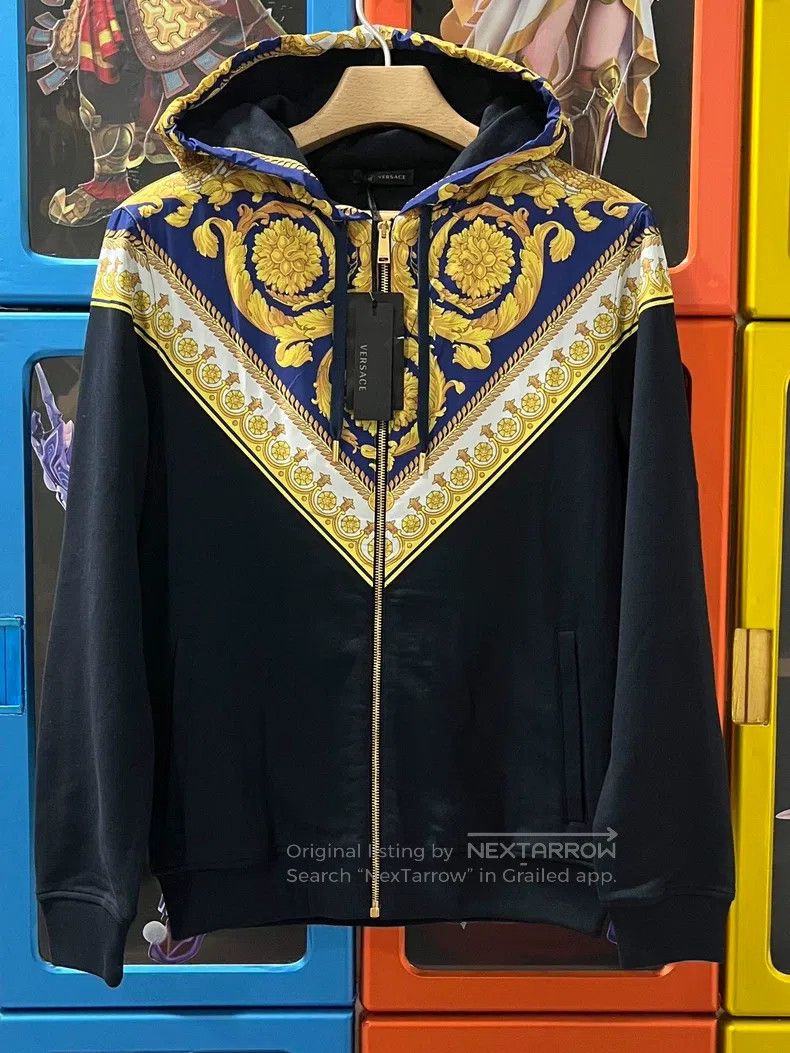 Versace Versace Baroque sweatshirt coat Size US S / EU 44-46 / 1 - 1 Thumbnail