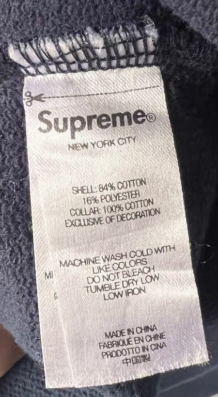 Supreme Supreme Denim Collar Half Zip Sweatshirt Size US XL / EU 56 / 4 - 3 Thumbnail