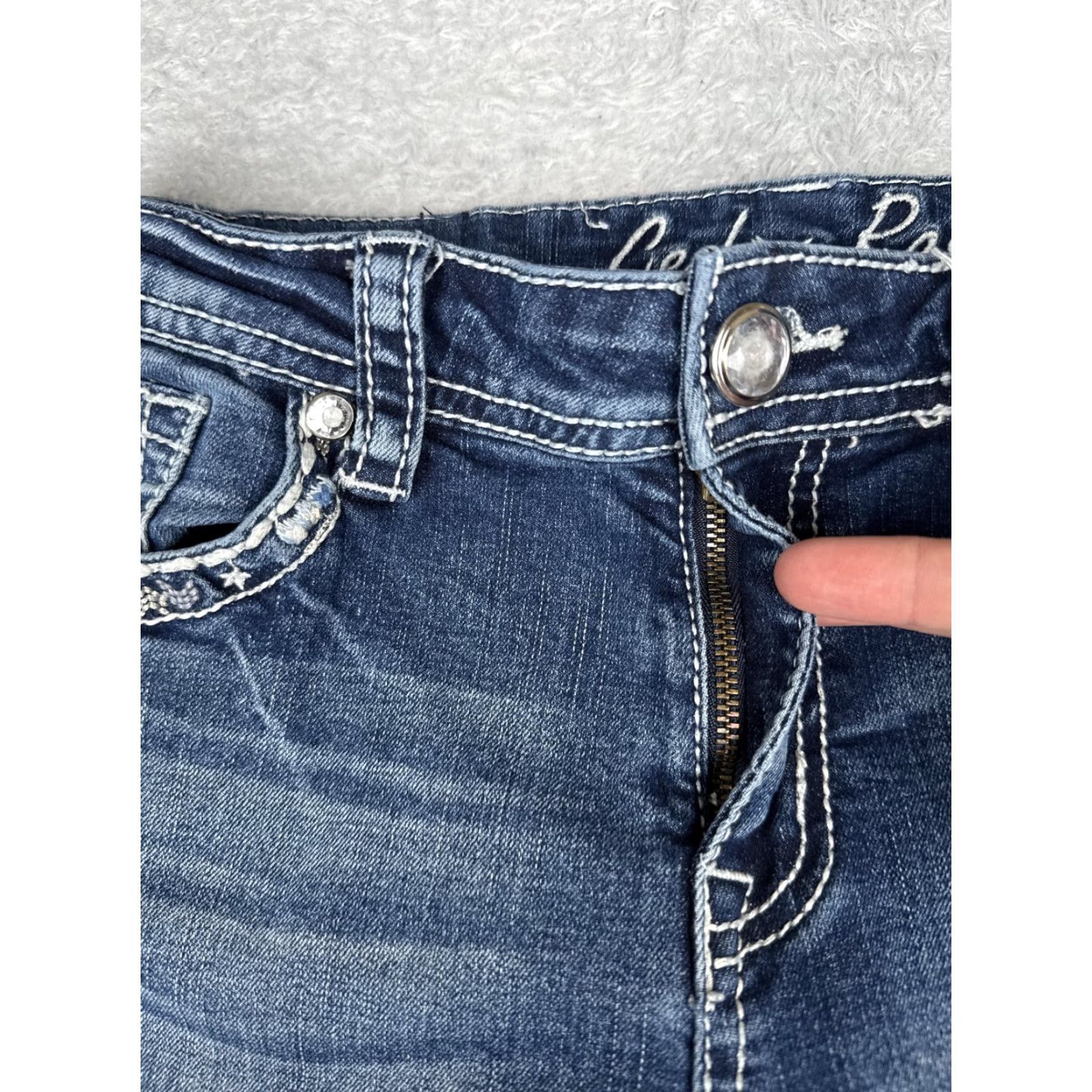 Vintage Cedar Rose Jeans Womens Bootcut Blue 27 Low Rise Stretch Denim 27x32 Rhinestone Embroidered Pockets Size 27" / US 4 / IT 40 - 5 Thumbnail