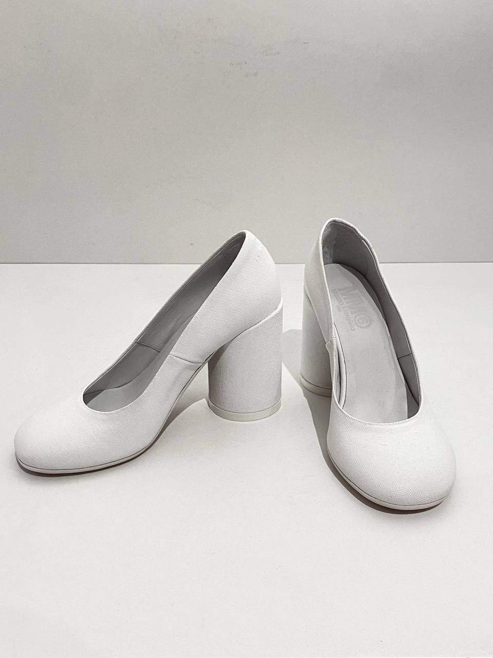 Maison Margiela Maison Margiela x MM6 Tabi Cylinder Pumps White Heel Shoes Size US 5 / IT 35 - 3 Thumbnail