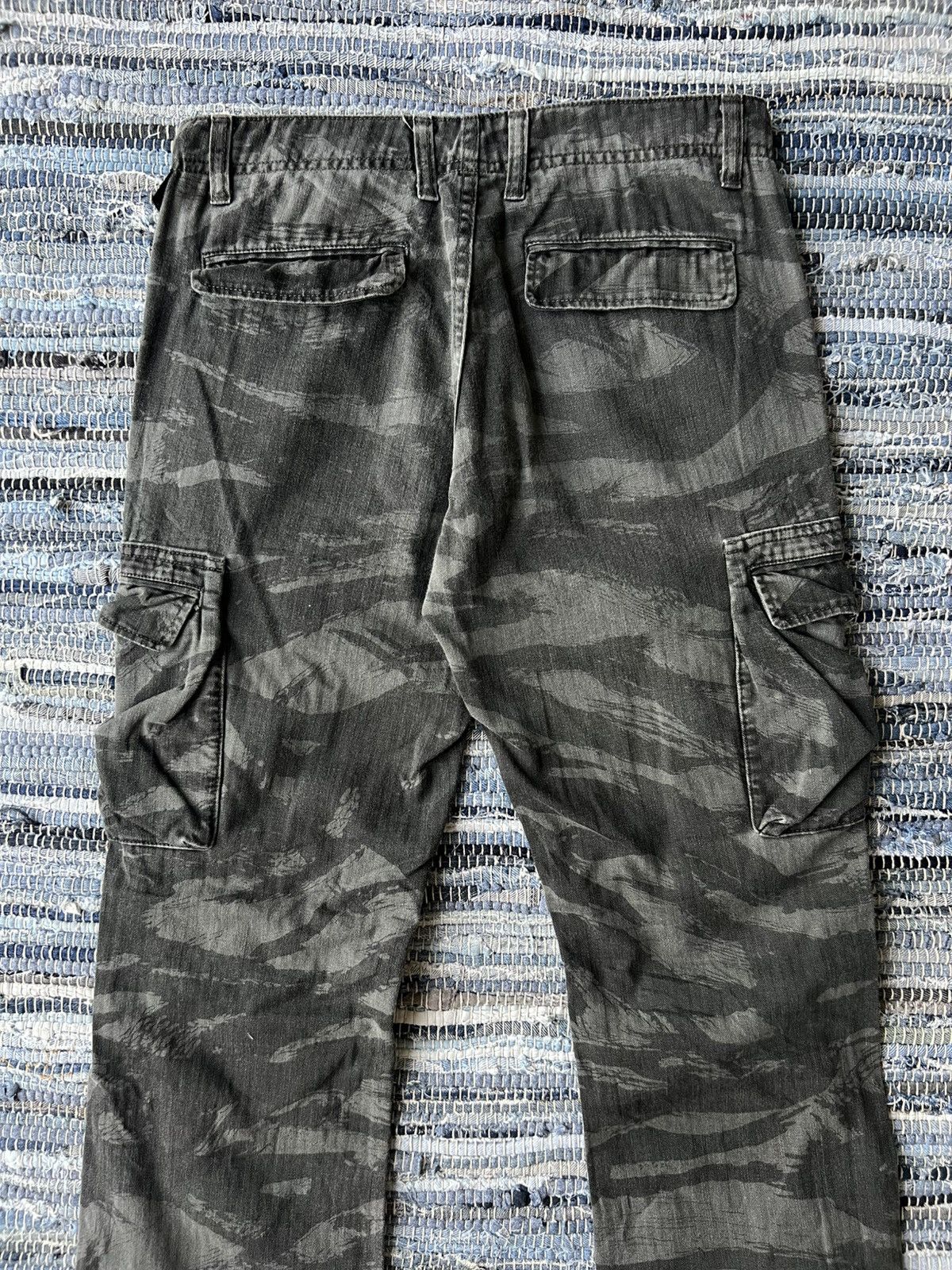 Kazuyuki Kumagai Attachment Jun Hashimoto WJK Camouflage Twill Zipper Flare Cargo Pants Size US 30 / EU 46 - 8 Thumbnail