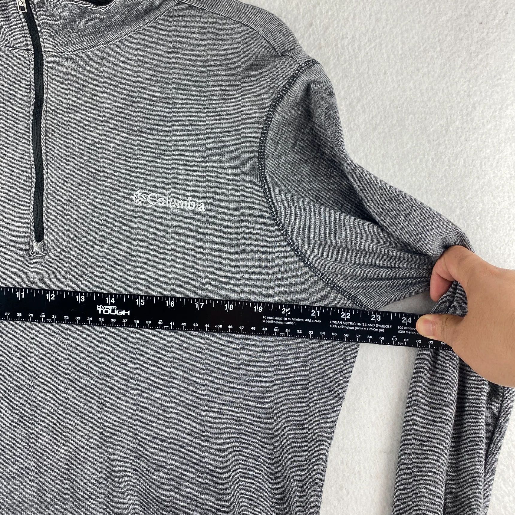 Vintage Columbia Mens Sweater Gray M 1/4 Zip Pullover Long Sleeve High Neck Lightweight Cotton Polyester Logo Shirt Size US M / EU 48-50 / 2 - 5 Thumbnail