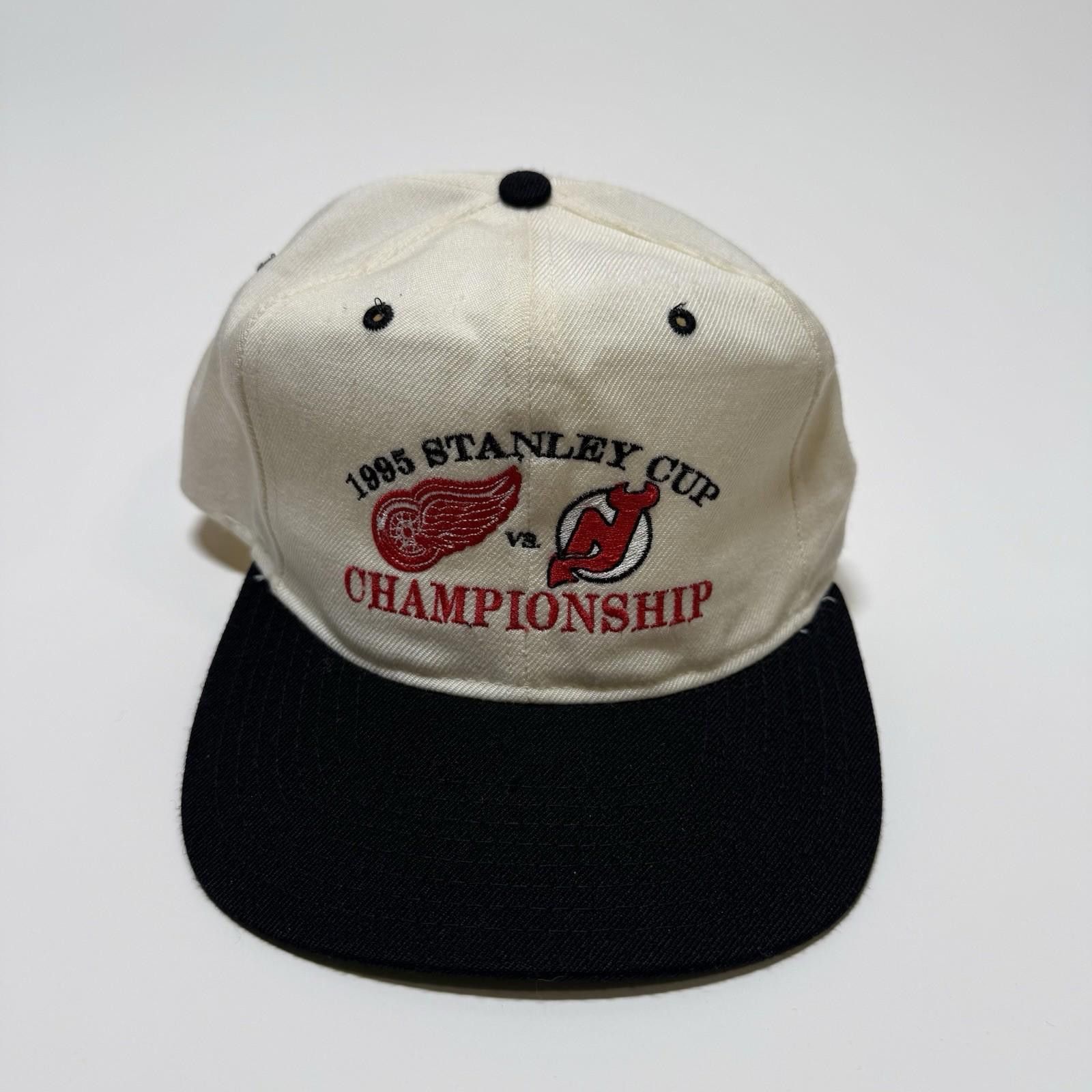Nutmeg 1995 Stanley Cup Finals Snapback O/S Unisex Size ONE SIZE - 1 Thumbnail
