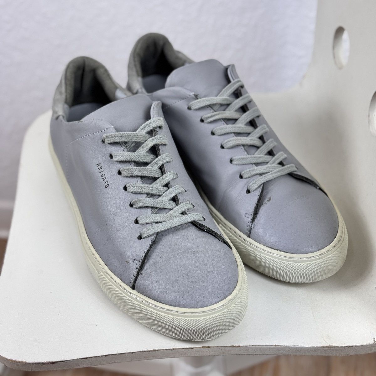Axel Arigato Men’s AXEL ARIGATO 28122 GRAY LEATHER SNEAKERS SIZE 45 EU 11 Size US 11 / EU 44 - 4 Thumbnail