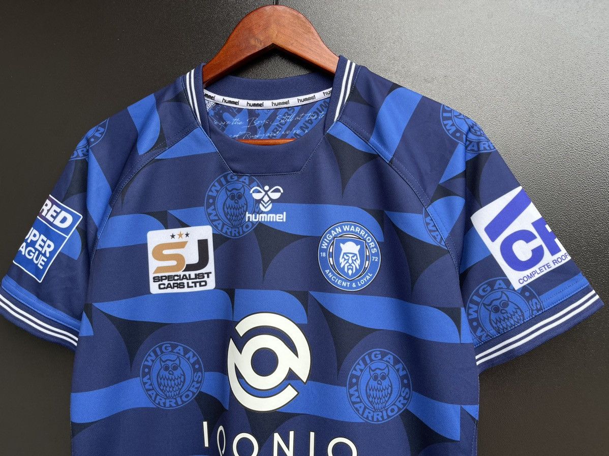 Hummel Wigan Warriors Mens Hummel Away Kit Shirt Rugby Jersey 2021 Size US L / EU 52-54 / 3 - 2 Thumbnail
