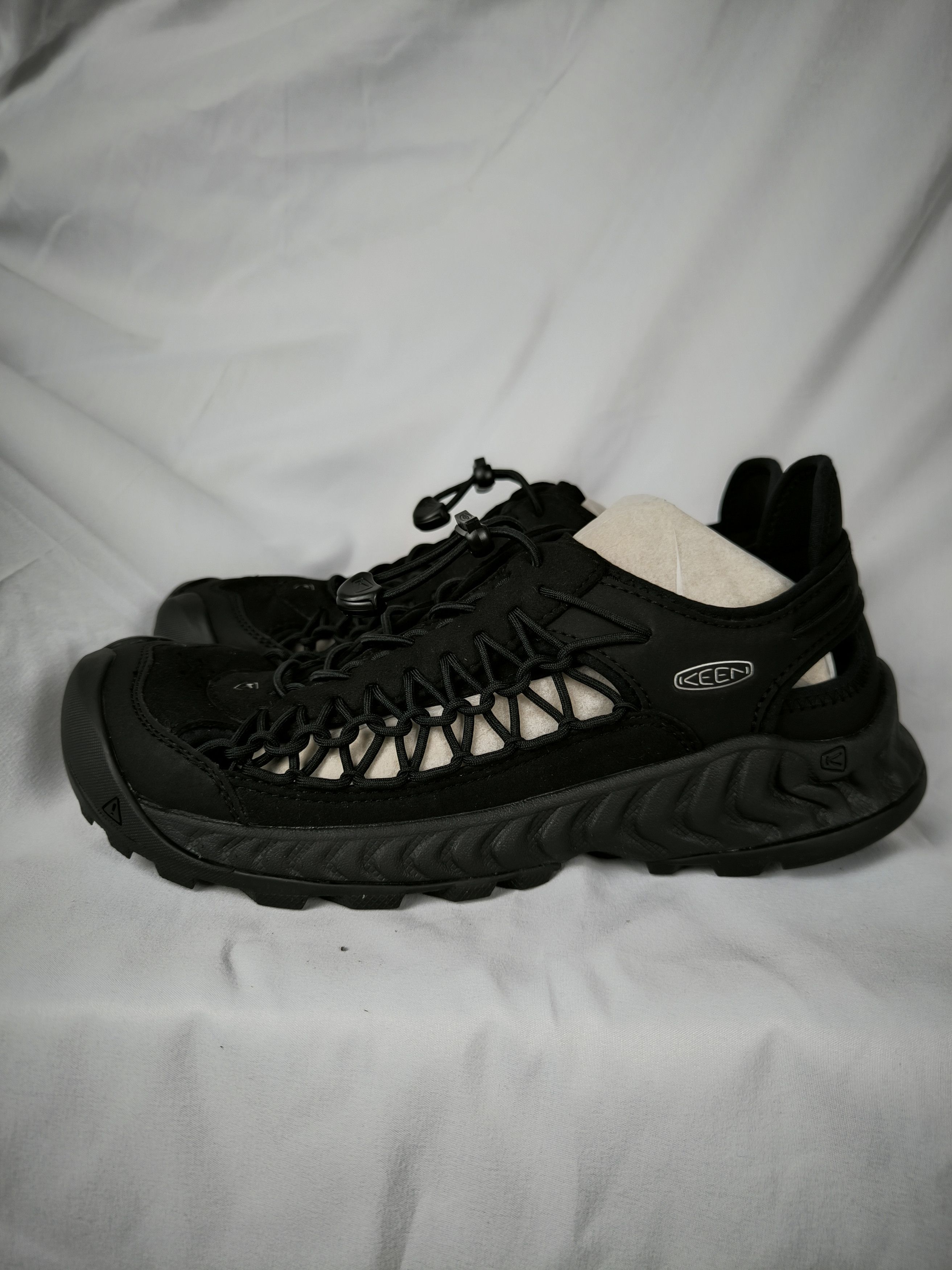 KEEN Uneek NXIS Size US 10 / EU 43 - 14 Thumbnail