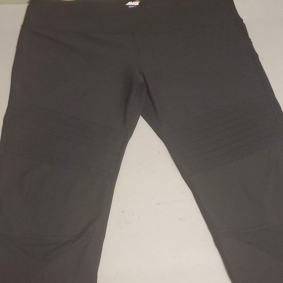 Avia Avia Black w Design and See-thru calf Sz. 2XL Leggings Size 38" / US 16 / IT 52 - 1 Thumbnail