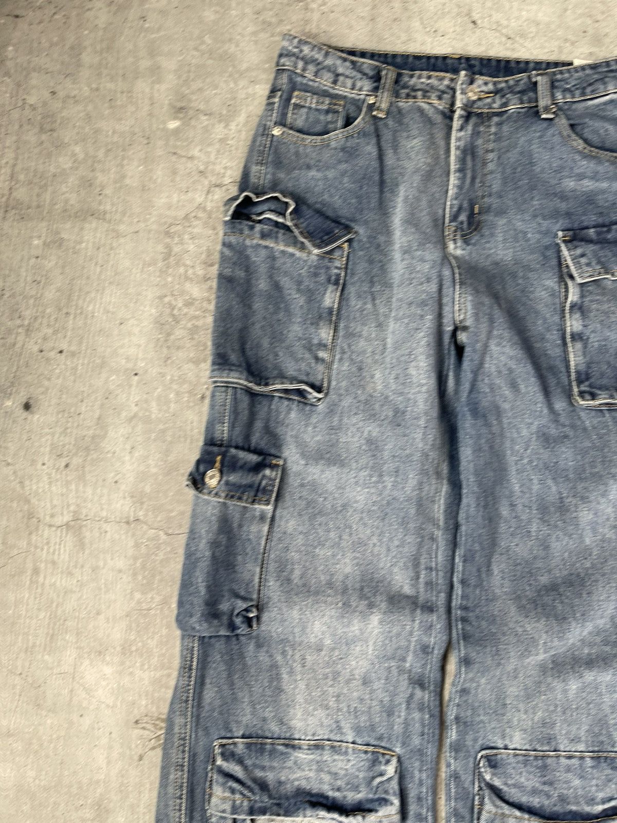 Japanese Brand Baggy Multi-pocket Cargo Jeans Pants Size US 34 / EU 50 - 5 Thumbnail