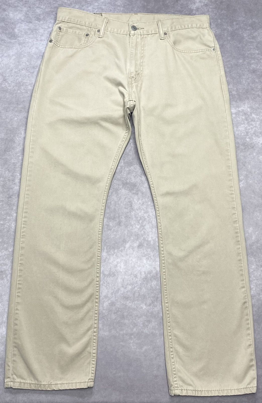 Levi's Vintage Clothing Vintage Levi Strauss 514 Khaki Pants Size US 34 / EU 50 - 1 Thumbnail