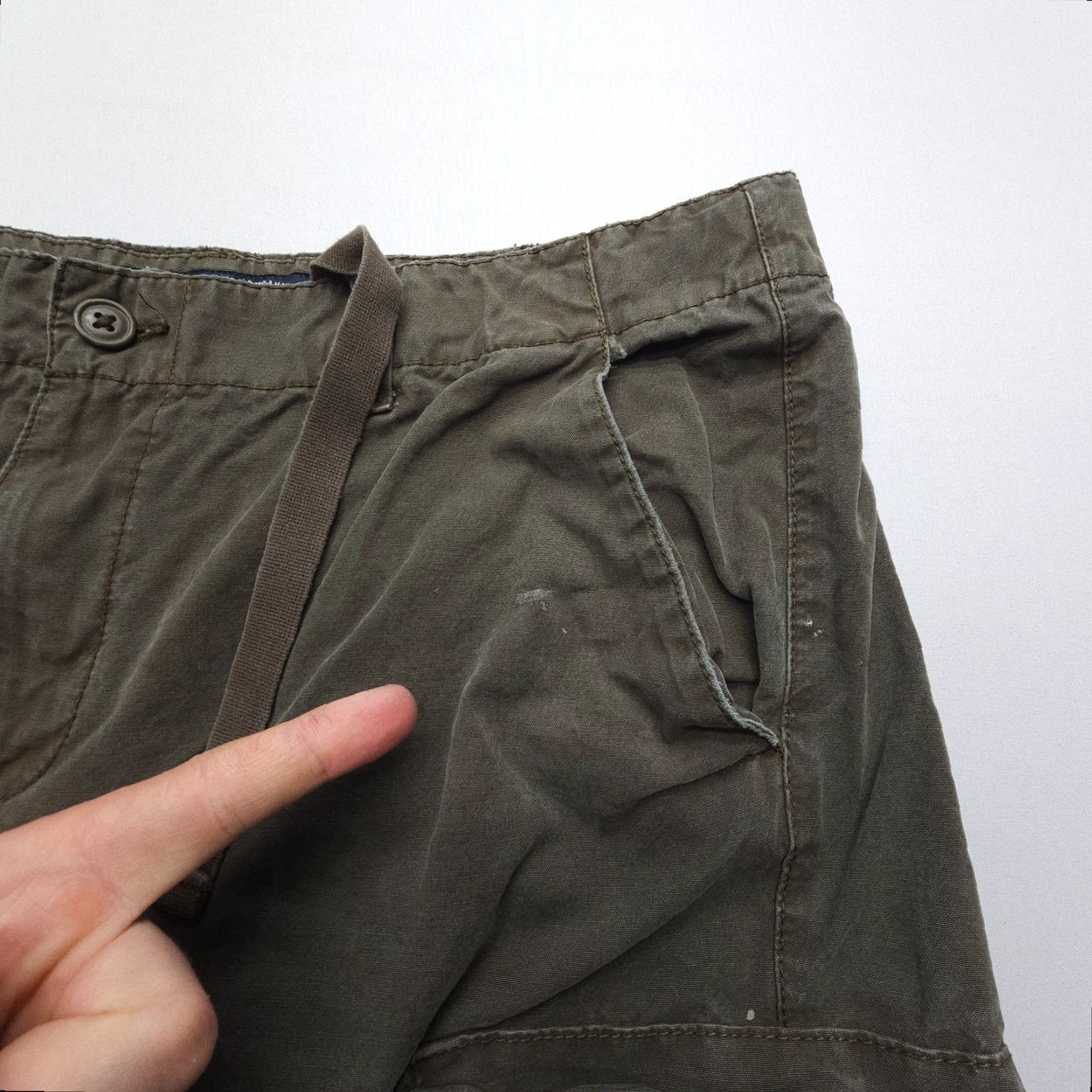 Old Navy VINTAGE Old Navy Surplus Company Cargo Shorts Mens 36 Green Heavy Y2K Military 2008 Size US 36 / EU 52 - 6 Thumbnail
