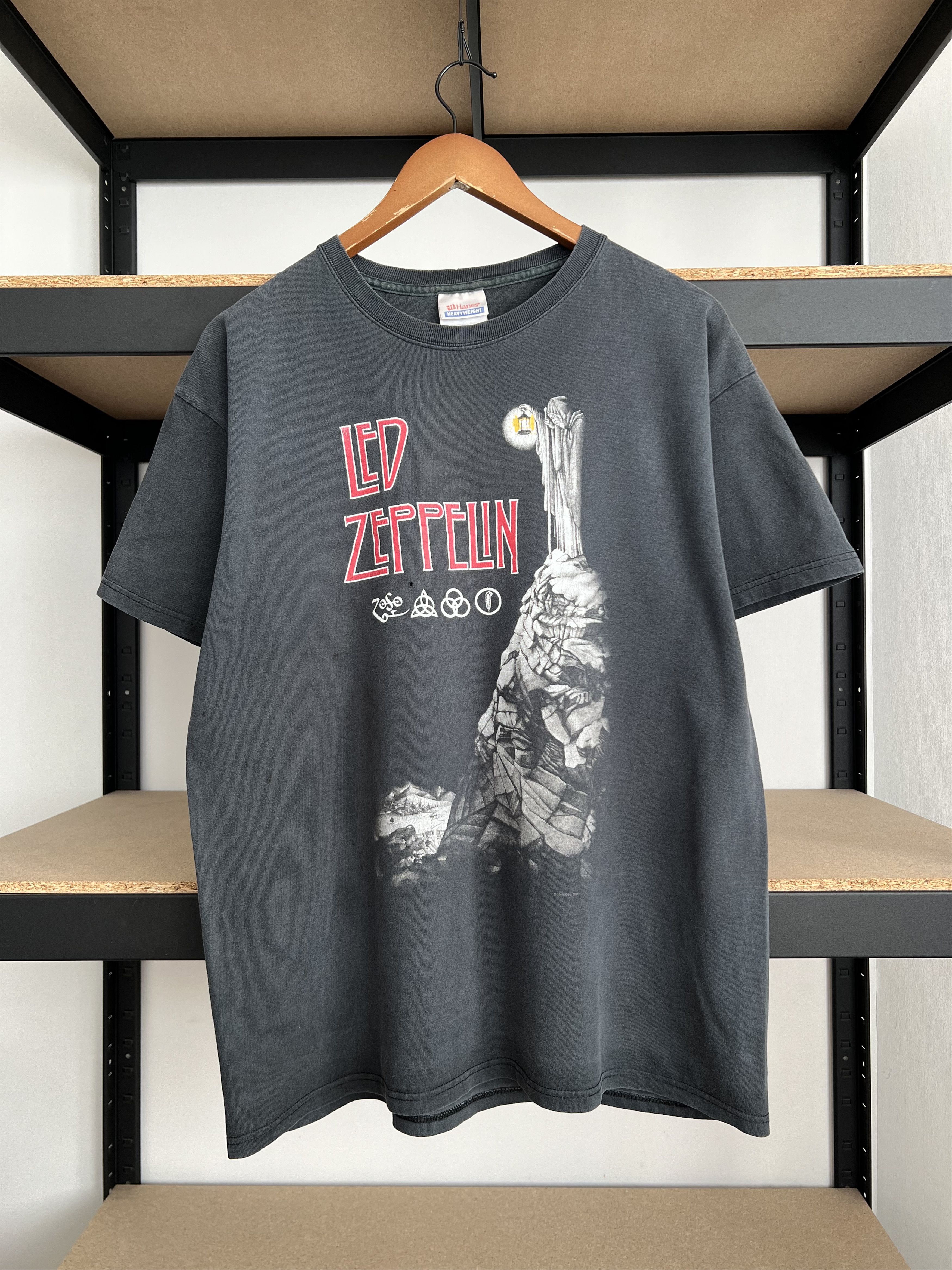Band Tees Vintage 2004 Led Zeppelin Stairway to Heaven Black T-shirt Size US L / EU 52-54 / 3 - 1 Thumbnail