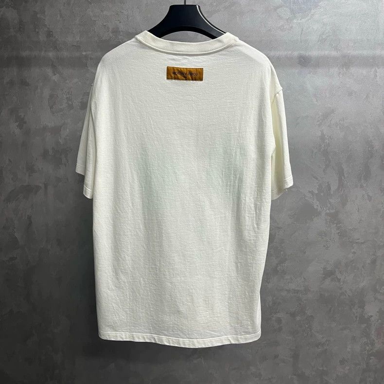 Louis Vuitton Louis Vuitton Louis Vuitton White Logo Embroidered TShirt- Size US L / EU 52-54 / 3 - 5 Thumbnail
