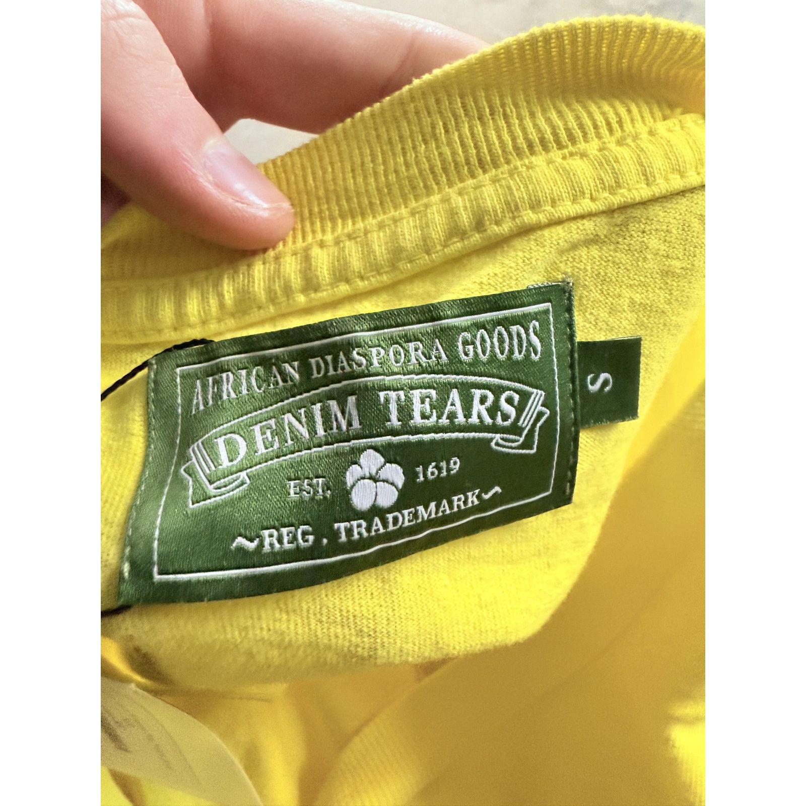 DENIM TEARS Denim Tears America Tee Yellow Used Small Size US M / EU 48-50 / 2 - 5 Thumbnail