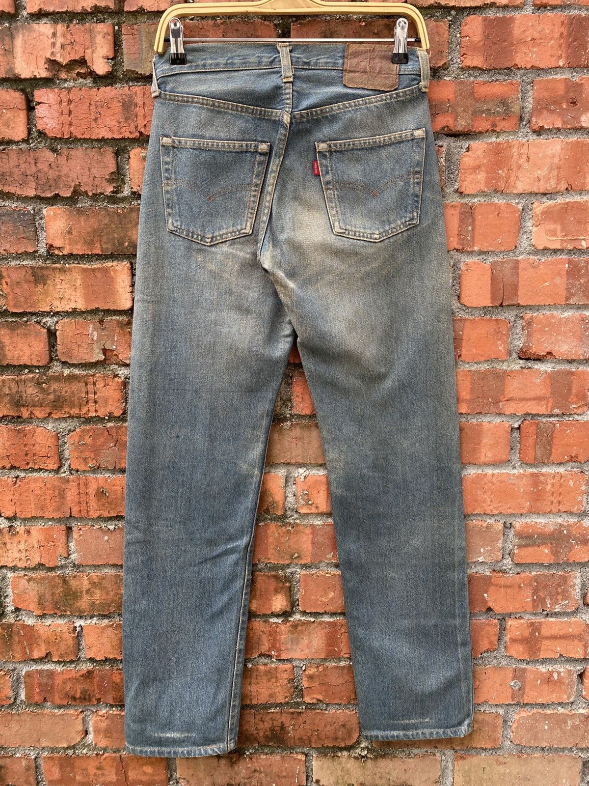 Levi's × Levi's Vintage Clothing × Vintage W29x32 vintage levi's 501 redline 80s made in USA Size US 29 - 2 Thumbnail