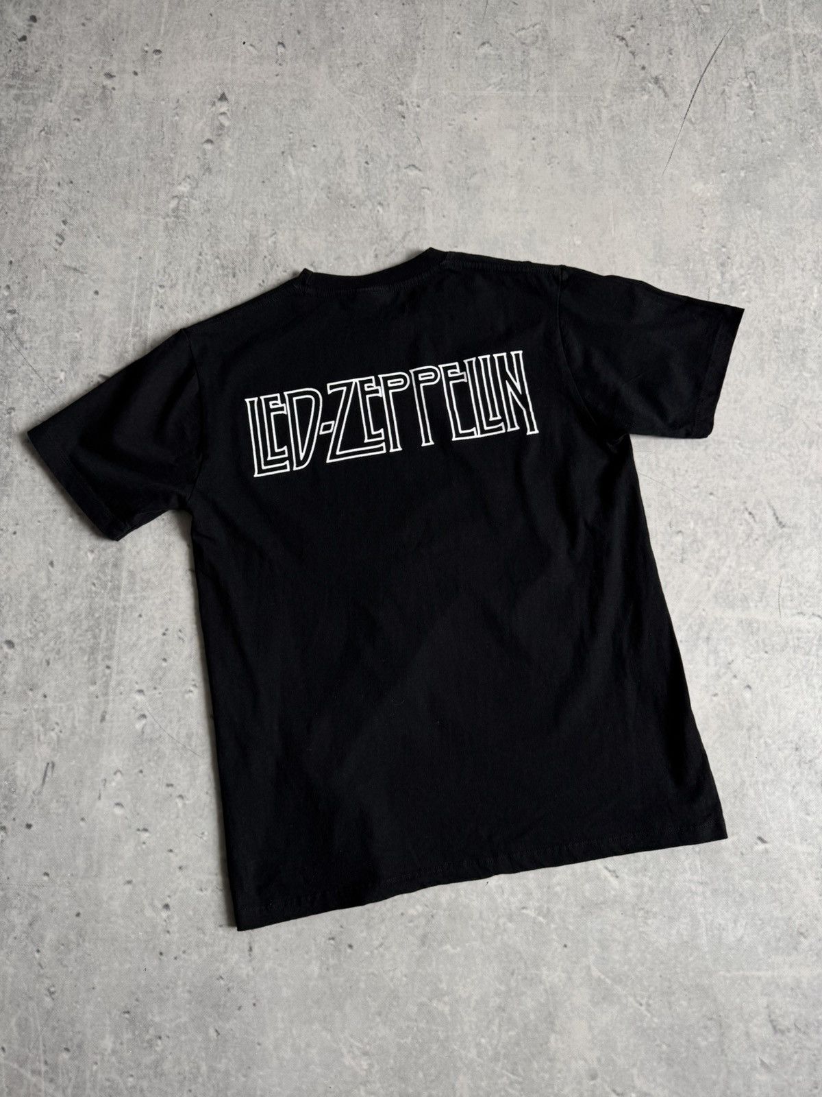 Led Zeppelin Led Zeppelin rock tee vintage 00s big logo Size US M / EU 48-50 / 2 - 2 Thumbnail