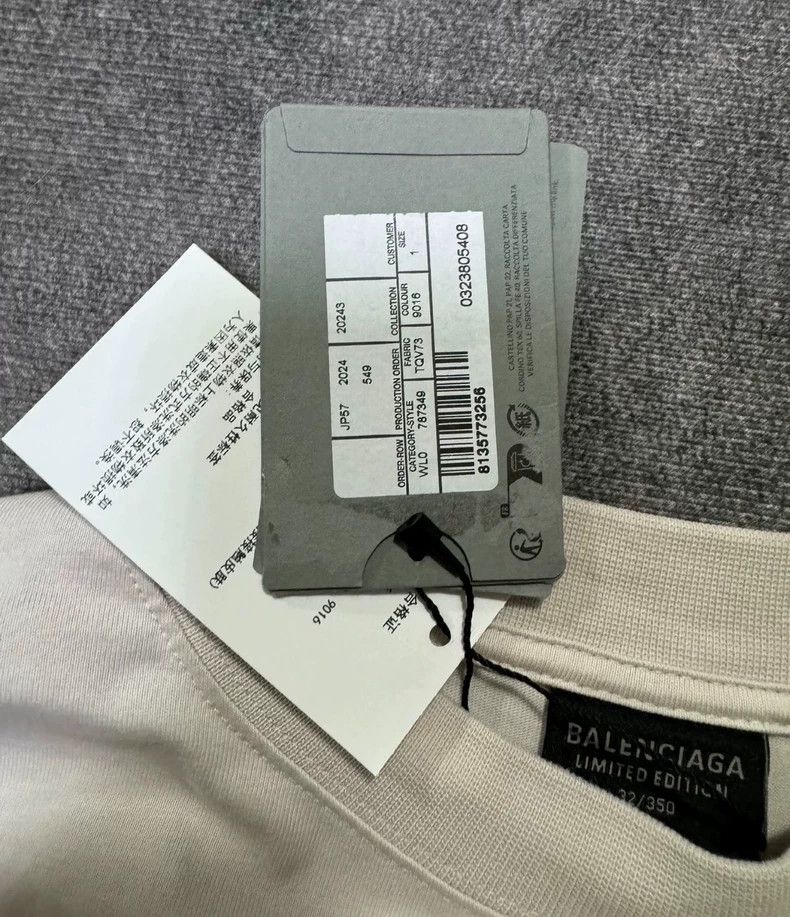 Balenciaga Balenciaga Racing top speed joint tape assembly logo short Size US S / EU 44-46 / 1 - 4 Thumbnail
