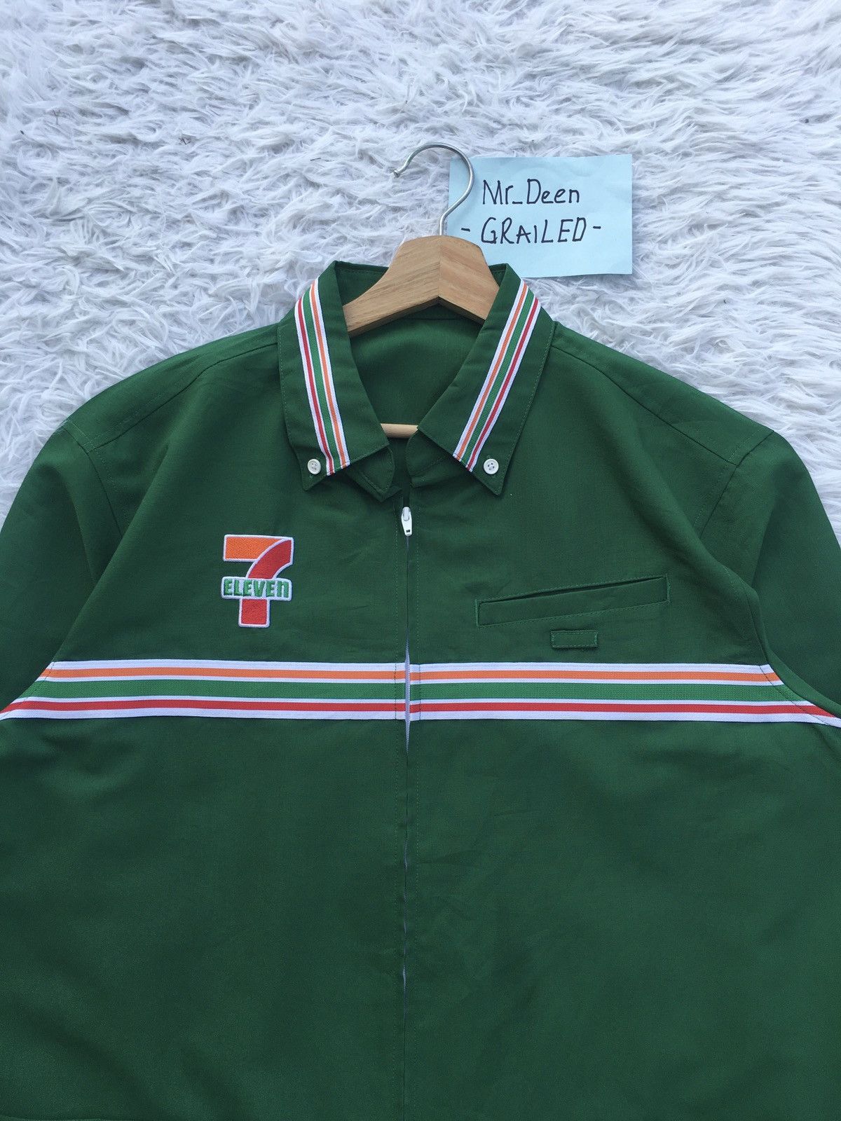 Japanese Brand Rare 7 Eleven Uniform Staff Long sleeve Shirt Size US XL / EU 56 / 4 - 5 Thumbnail