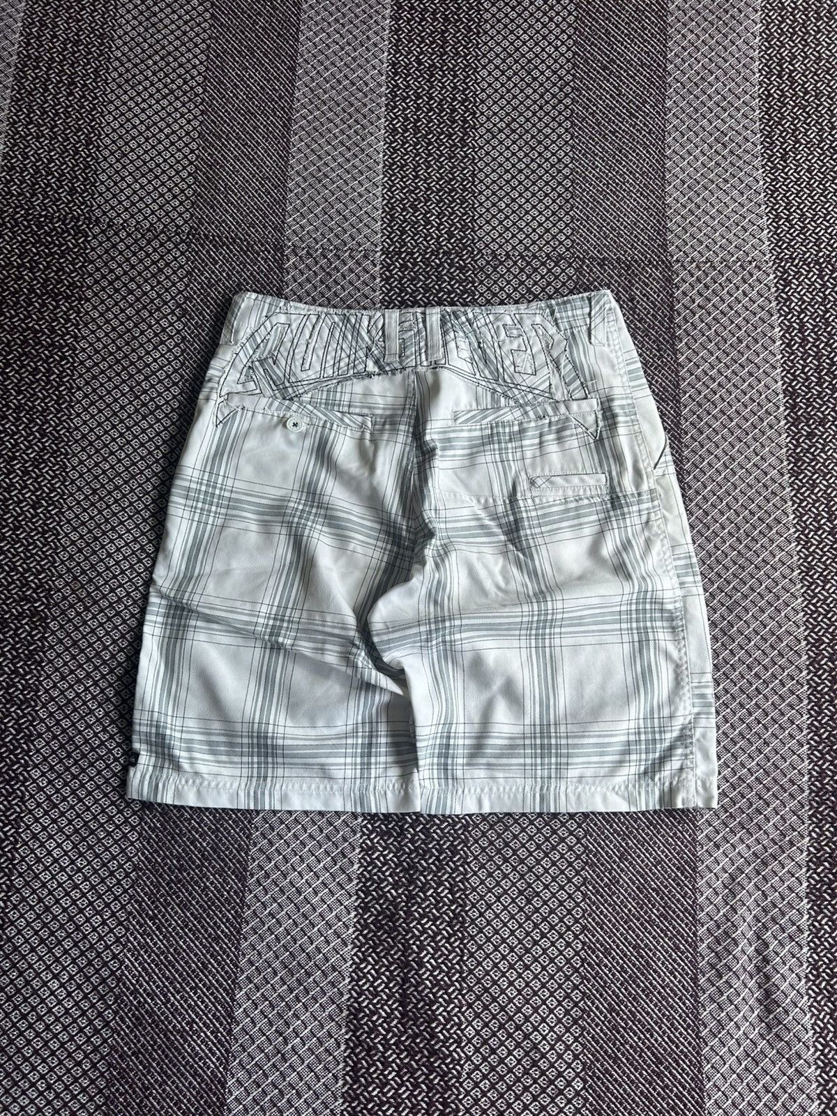 Quiksilver Vintage Quiksilver Rap Shorts Surf Big Logo Streetwear Sz 30 Size US 30 / EU 46 - 1 Thumbnail