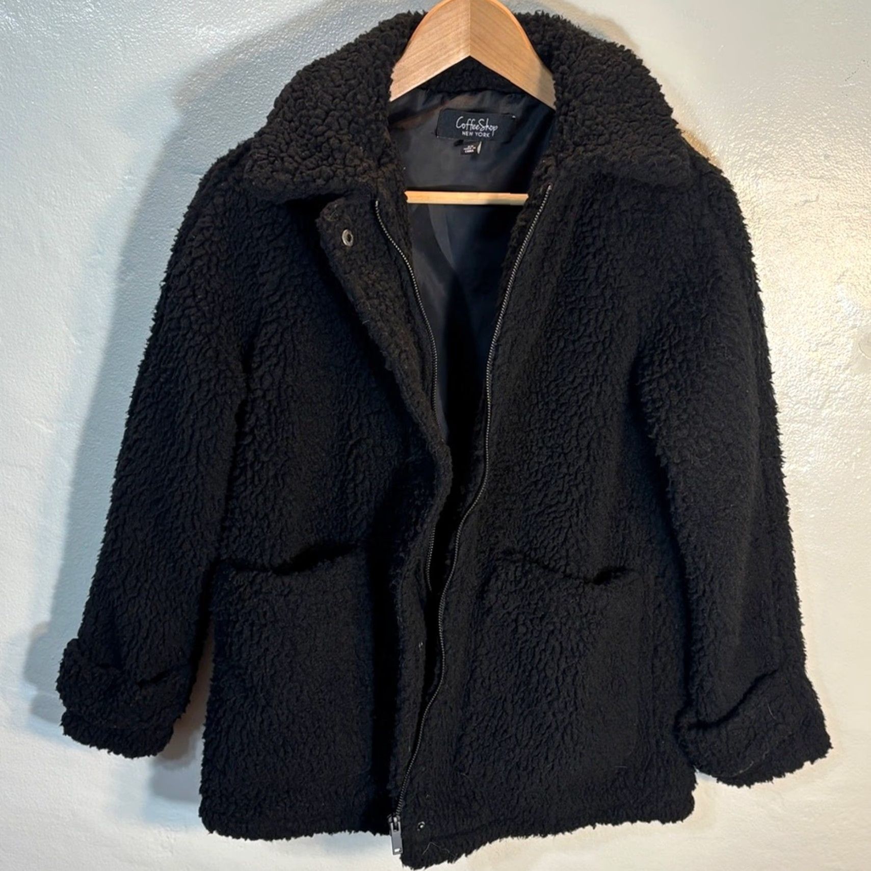 Vintage CoffeeShop New York Jacket Women XS Black Teddy Coat Faux Fur Size XS / US 0-2 / IT 36-38 - 2 Thumbnail