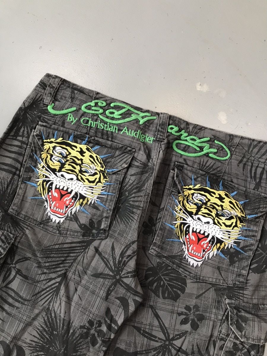 Christian Audigier × Ed Hardy × Vintage Edhardy by Christian Audigier tiger 🐯 embroidered jort Size US 39 - 2 Thumbnail