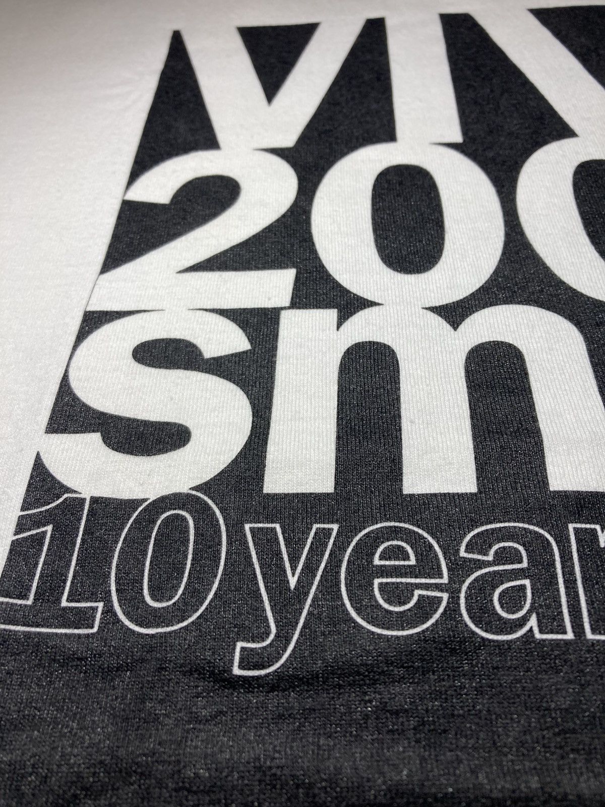 Japanese Brand New 2005 Smart Magazine 10 Year Anniversary GDC 2000s Viva Size US M / EU 48-50 / 2 - 5 Thumbnail