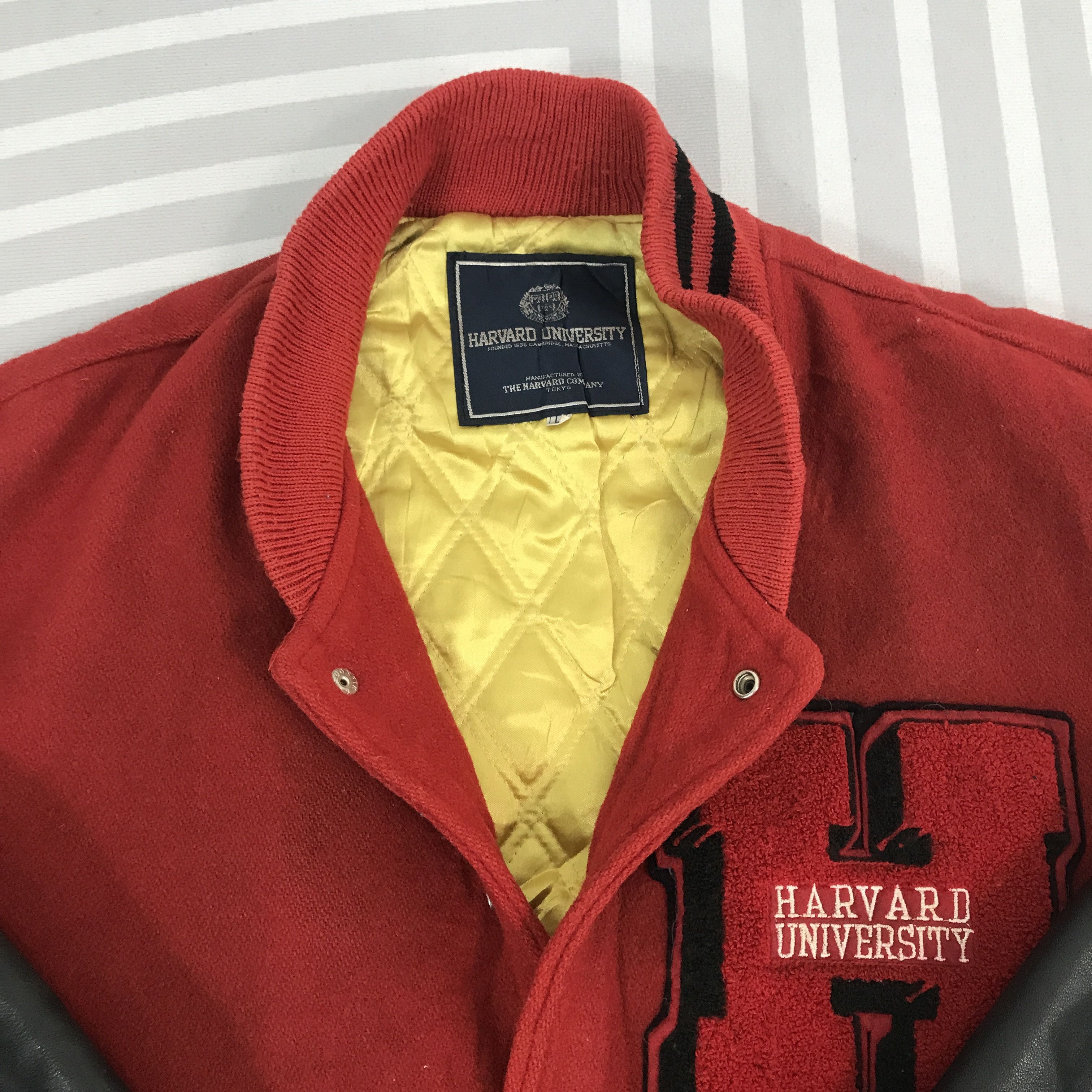 Vintage Vintage Harvard University Varsity Jacket sleeve leather Size US L / EU 52-54 / 3 - 8 Thumbnail