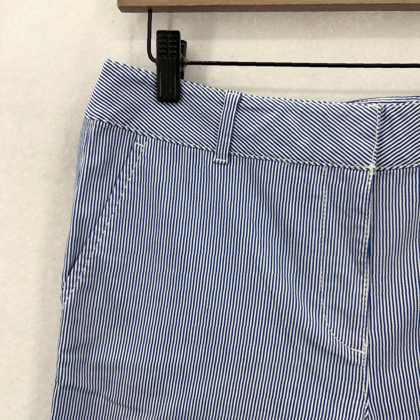 Talbots VINTAGE? No. Use exact: Talbots Pants Womens 4P Blue White Wide Crop Capri Petite Stripe Stretch Preppy Size 27" / US 4 / IT 40 - 3 Thumbnail