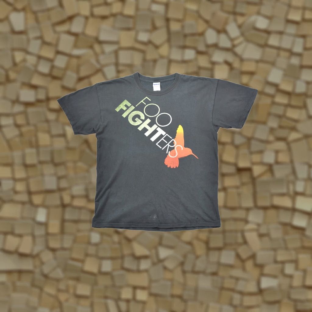 Gildan VINTAGE Distressed Thrashed Gildan Foo Fighters T-Shirt Tee L Black Mens 2008 Size US L / EU 52-54 / 3 - 1 Thumbnail