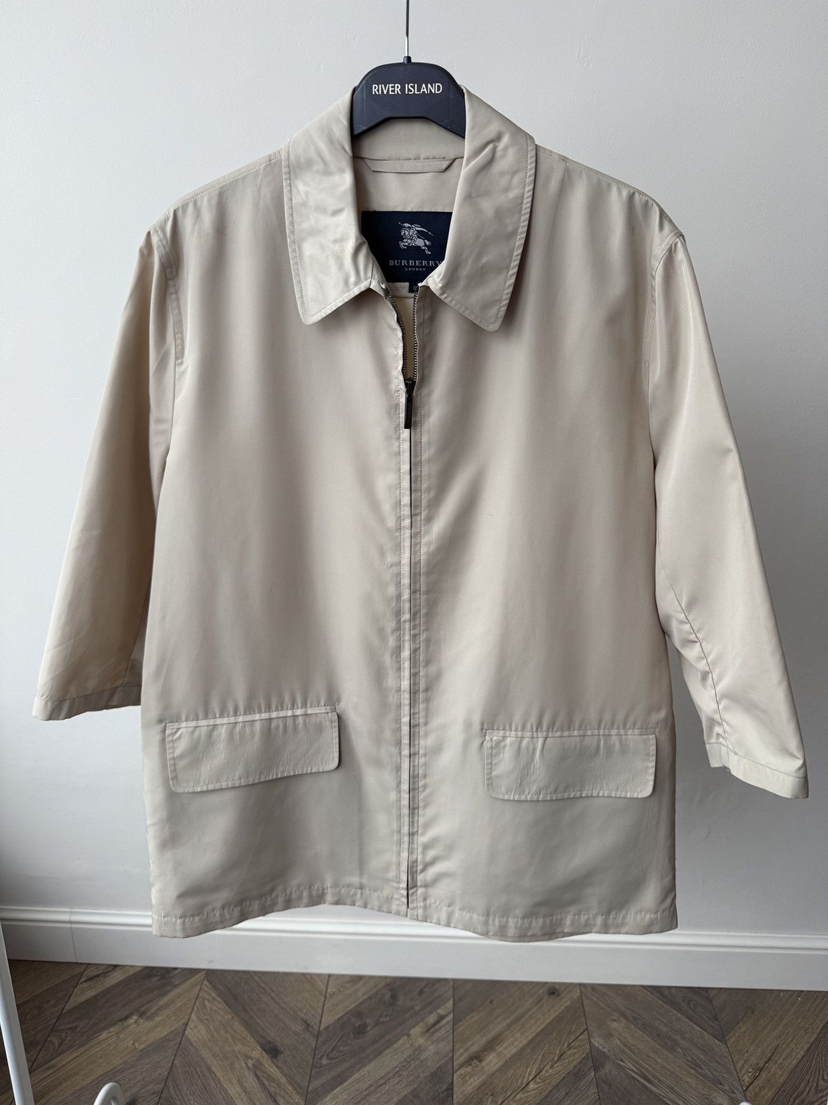 Burberry Vintage Burberry London Beige Zip Up Jacket Lightweight Size US S / EU 44-46 / 1 - 2 Thumbnail