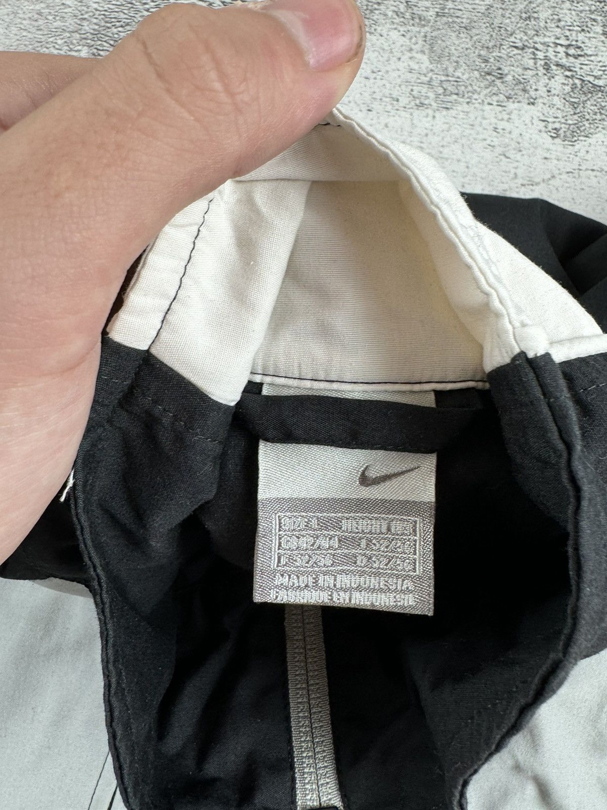 Nike 90S Nike Y2K Retro Swoosh Logo Track Activewear Light Jacket Size US L / EU 52-54 / 3 - 8 Thumbnail