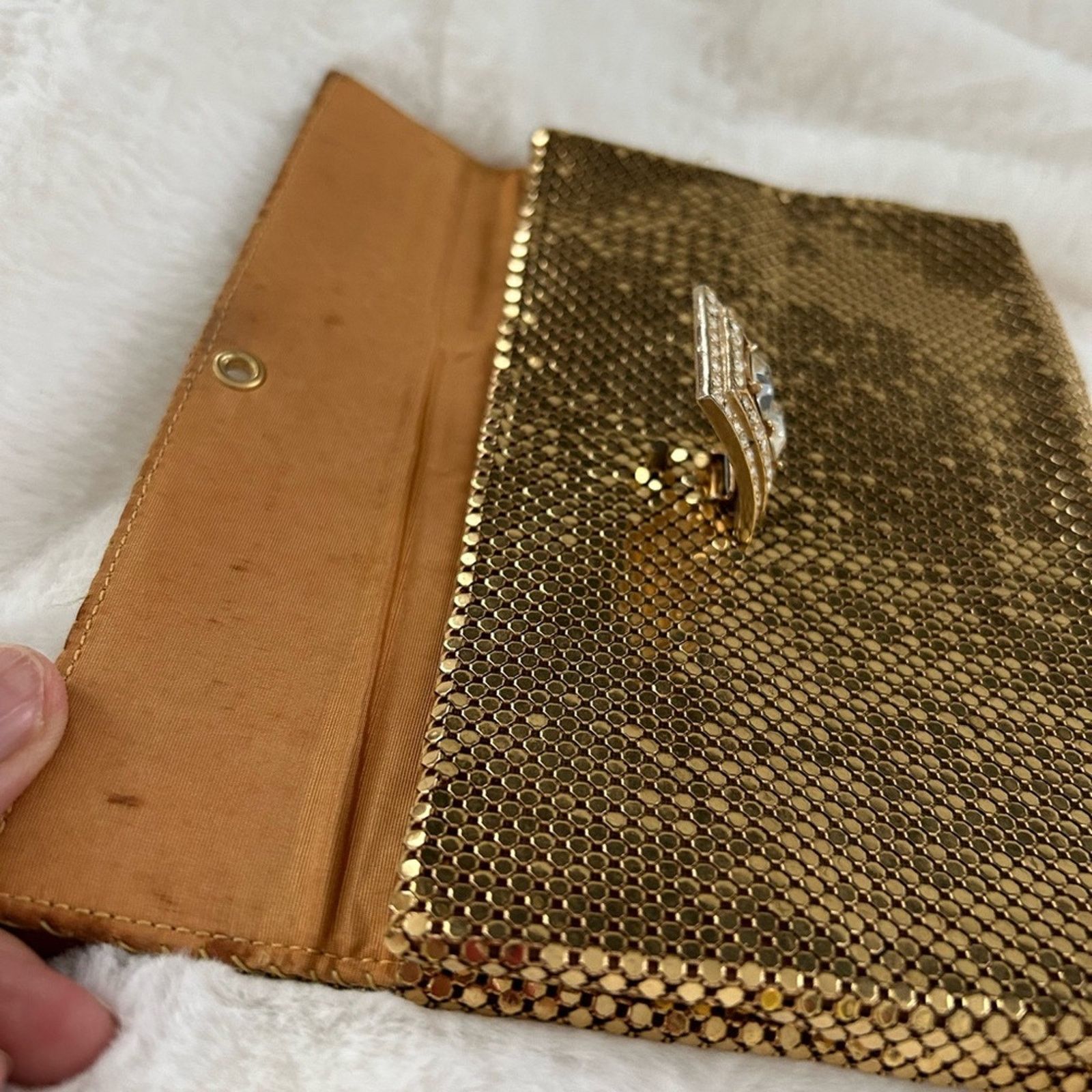 Vintage Gold mesh clutch with Diamonte crystal clasp women’s purse Size ONE SIZE - 4 Thumbnail