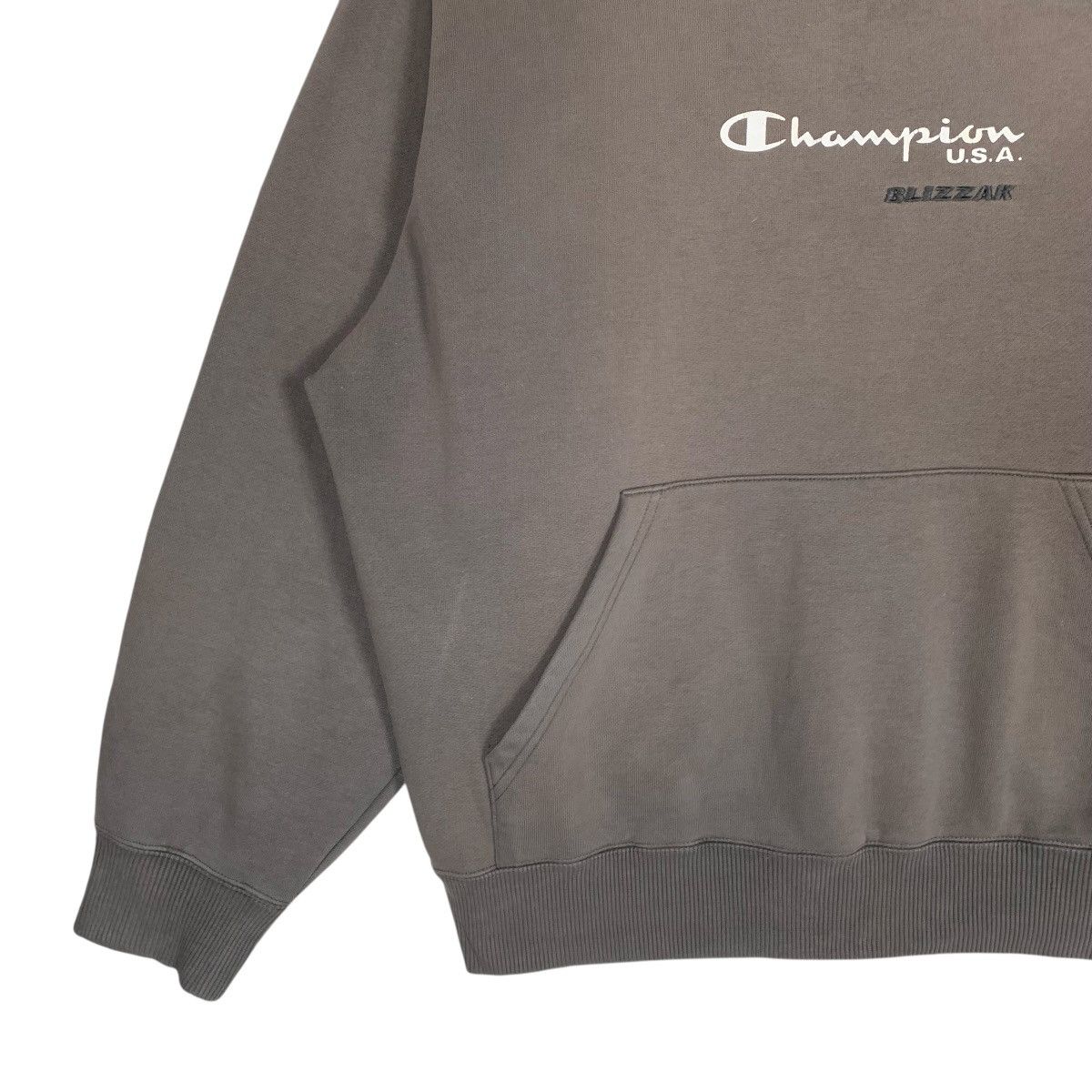 Champion Vintage Champion Clothing Blizzak StreetWear Hoodies Size US L / EU 52-54 / 3 - 5 Thumbnail