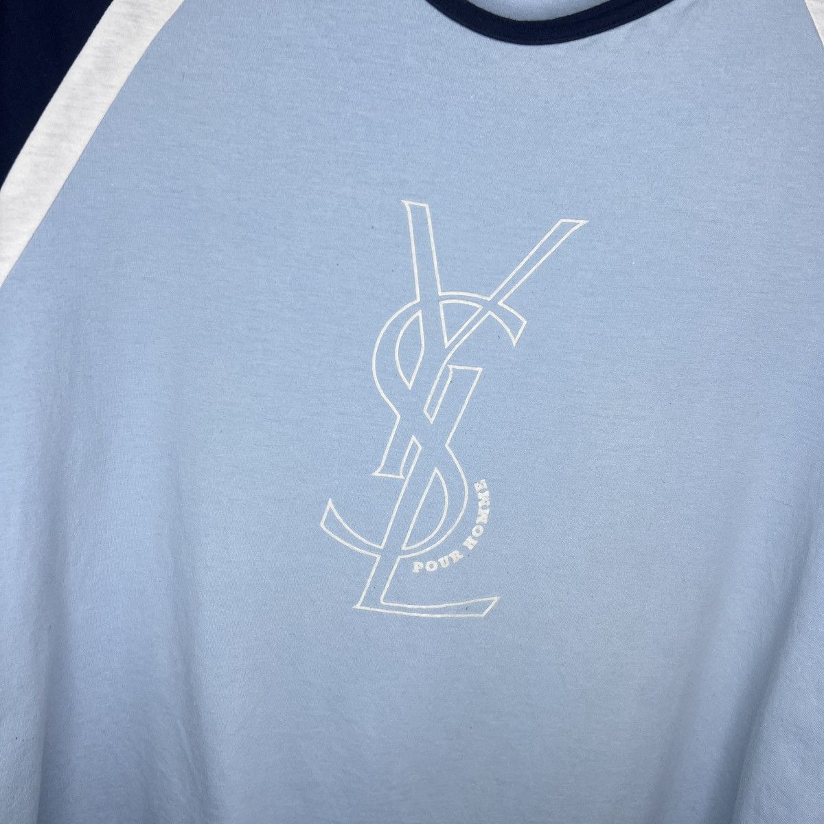 Yves Saint Laurent Yves Saint Lauren YSL Tshirt Tee Big Logo Blue Navy Size US L / EU 52-54 / 3 - 4 Thumbnail