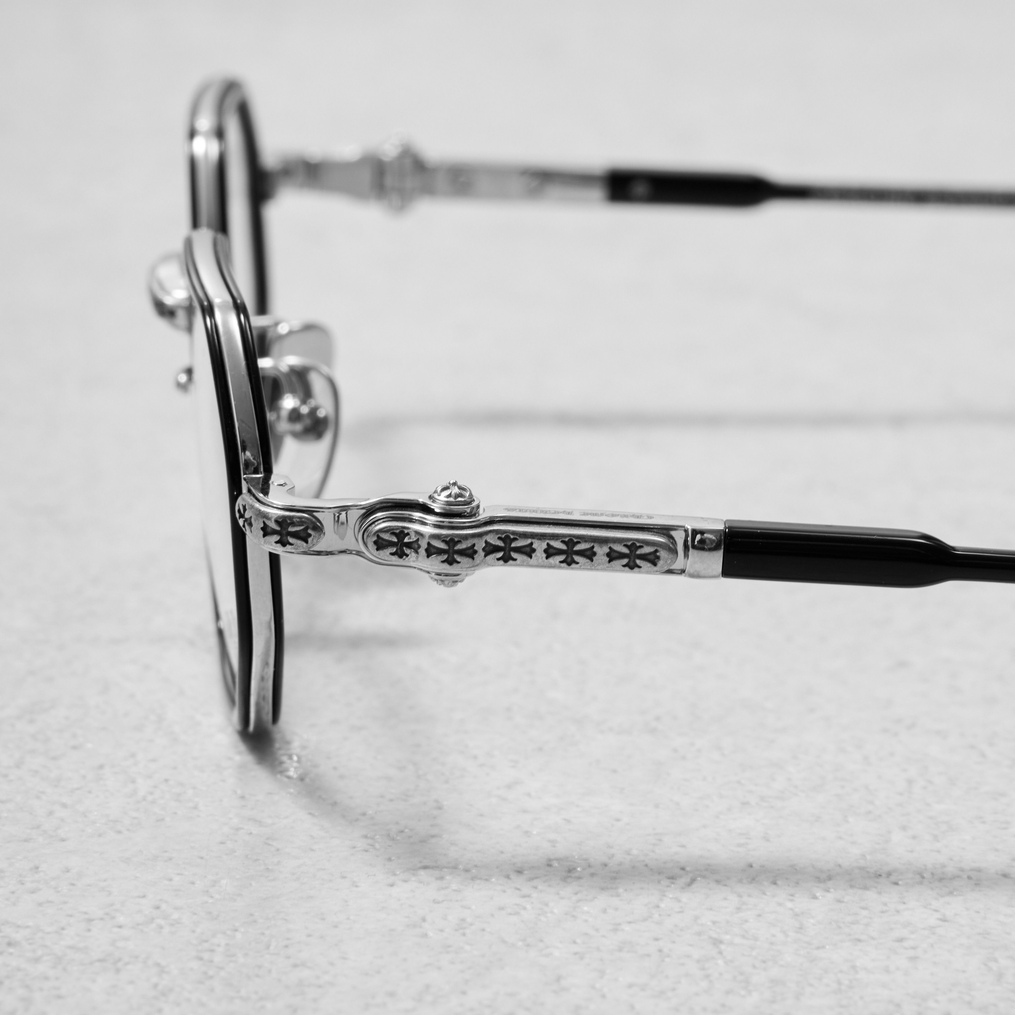 Chrome Hearts CHROME HEARTS TATTERS Size ONE SIZE - 4 Thumbnail