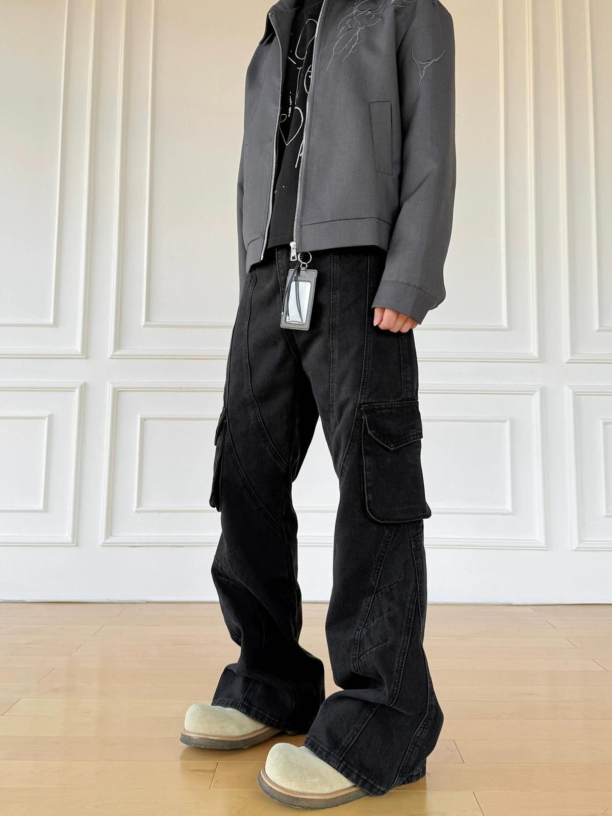 Other Black Flared Cargo Pants Size US 32 / EU 48 - 4 Thumbnail