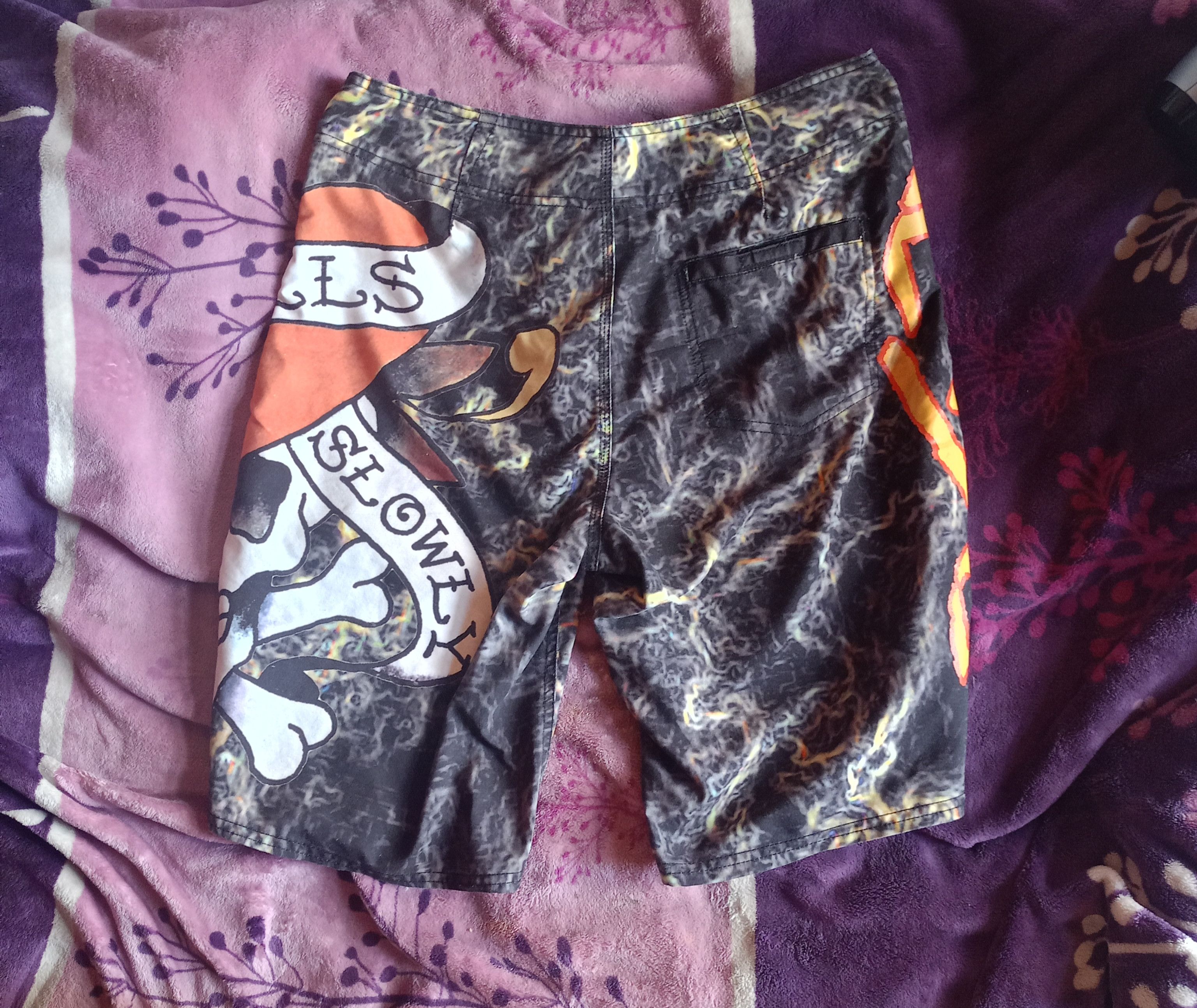Christian Audigier × Ed Hardy shorts Ed Hardy by Christian Audiger size 31 Size US 31 - 2 Thumbnail