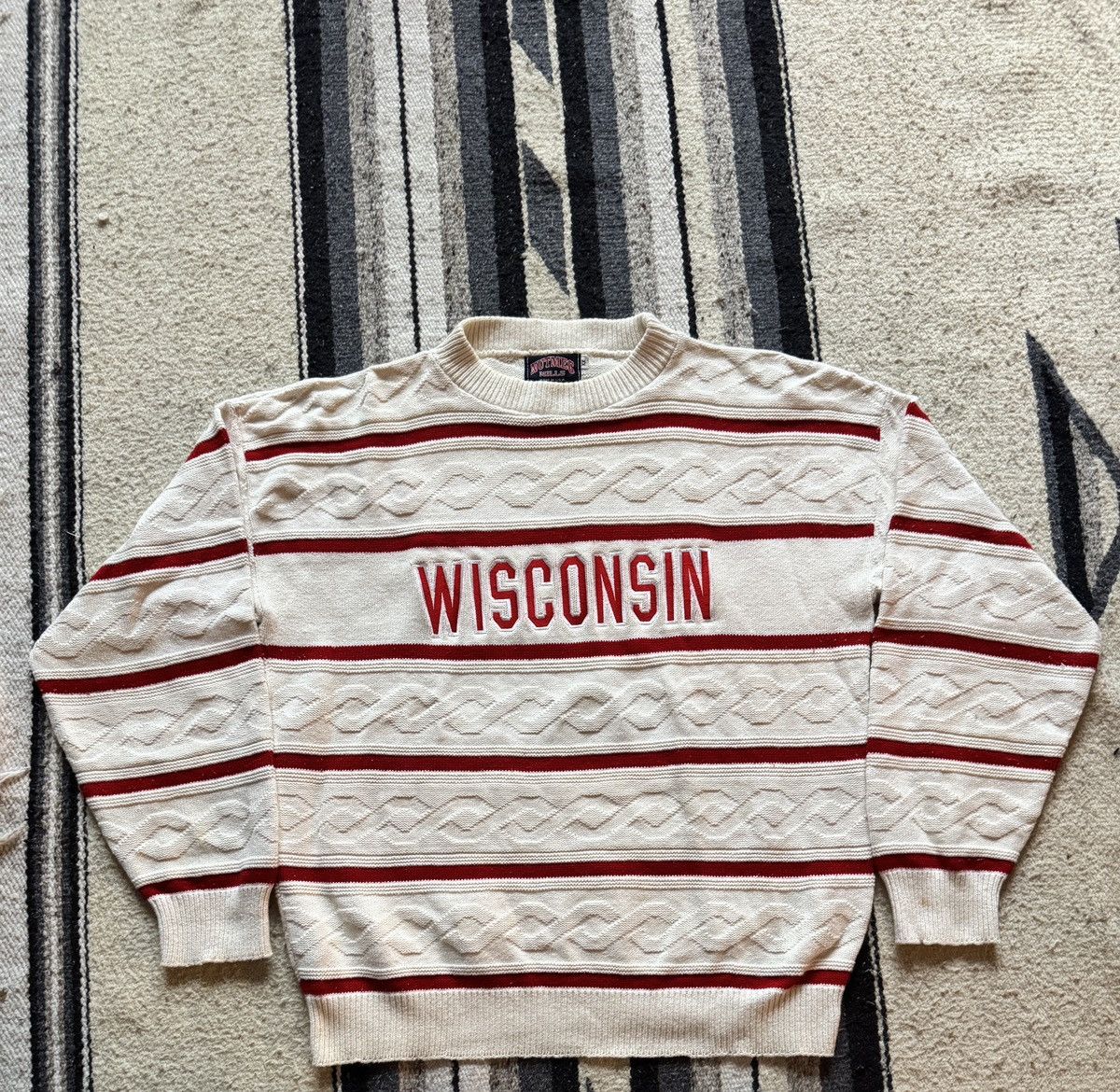 Nutmeg Vintage Wisconsin Badgers Knit Sweater Nutmeg Mills 2XL Size US XXL / EU 58 / 5 - 1 Thumbnail